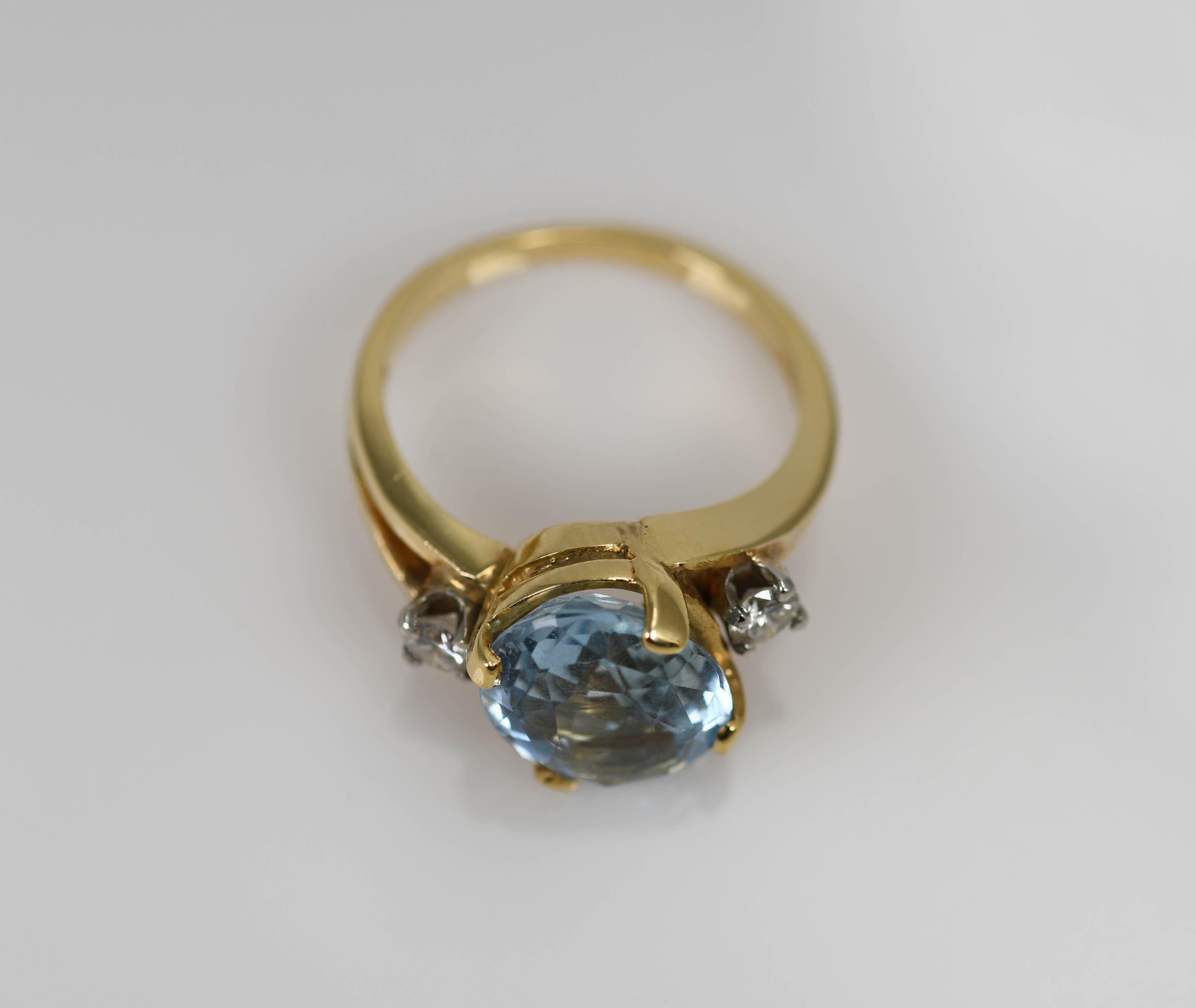 14K Yellow Gold Aquamarine & Diamond Ring 4g For Sale 3
