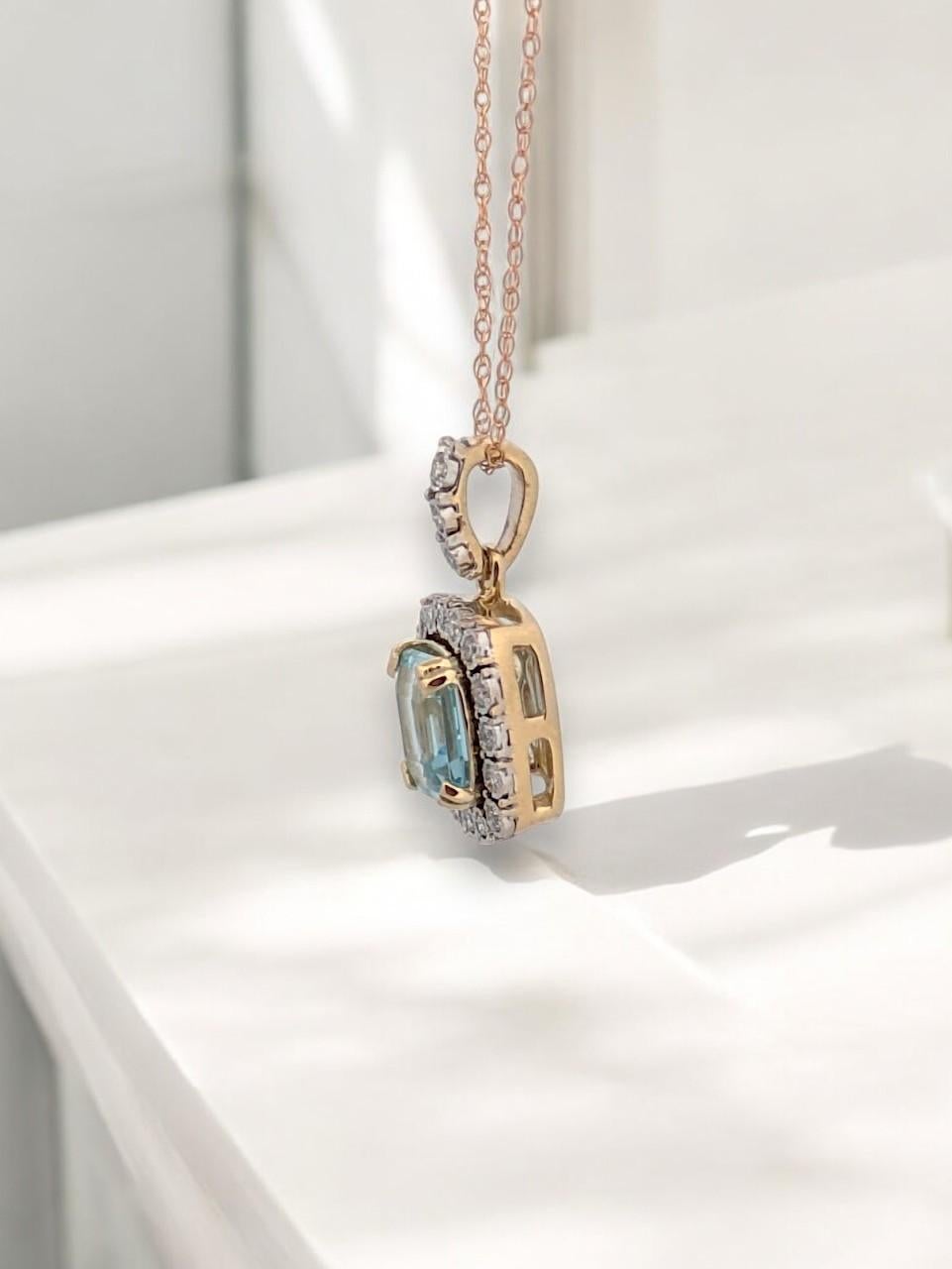 Collier pendentif Nova en or jaune 14 carats avec aigue-marine  Aigue-marine taille coussin 1.0 CT Pour femmes en vente
