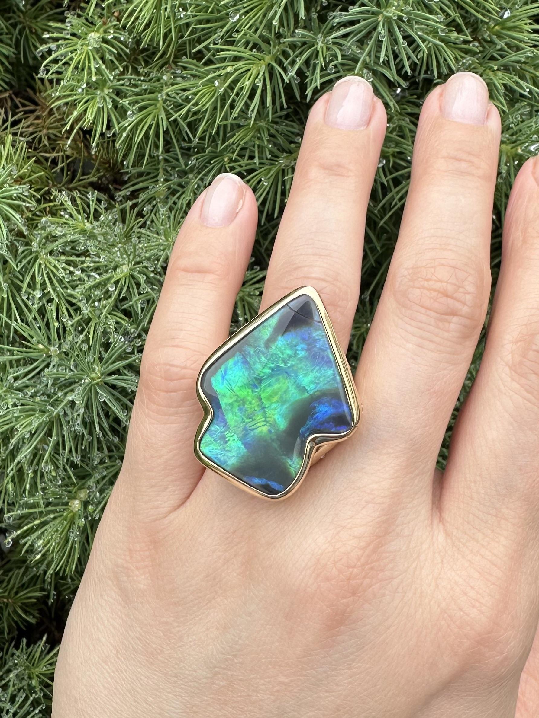 14k Gelbgold Pfeilkopf Lünette Schwarzer Opal Wurzelholz Diamant Akzente Großer Ring im Angebot 3