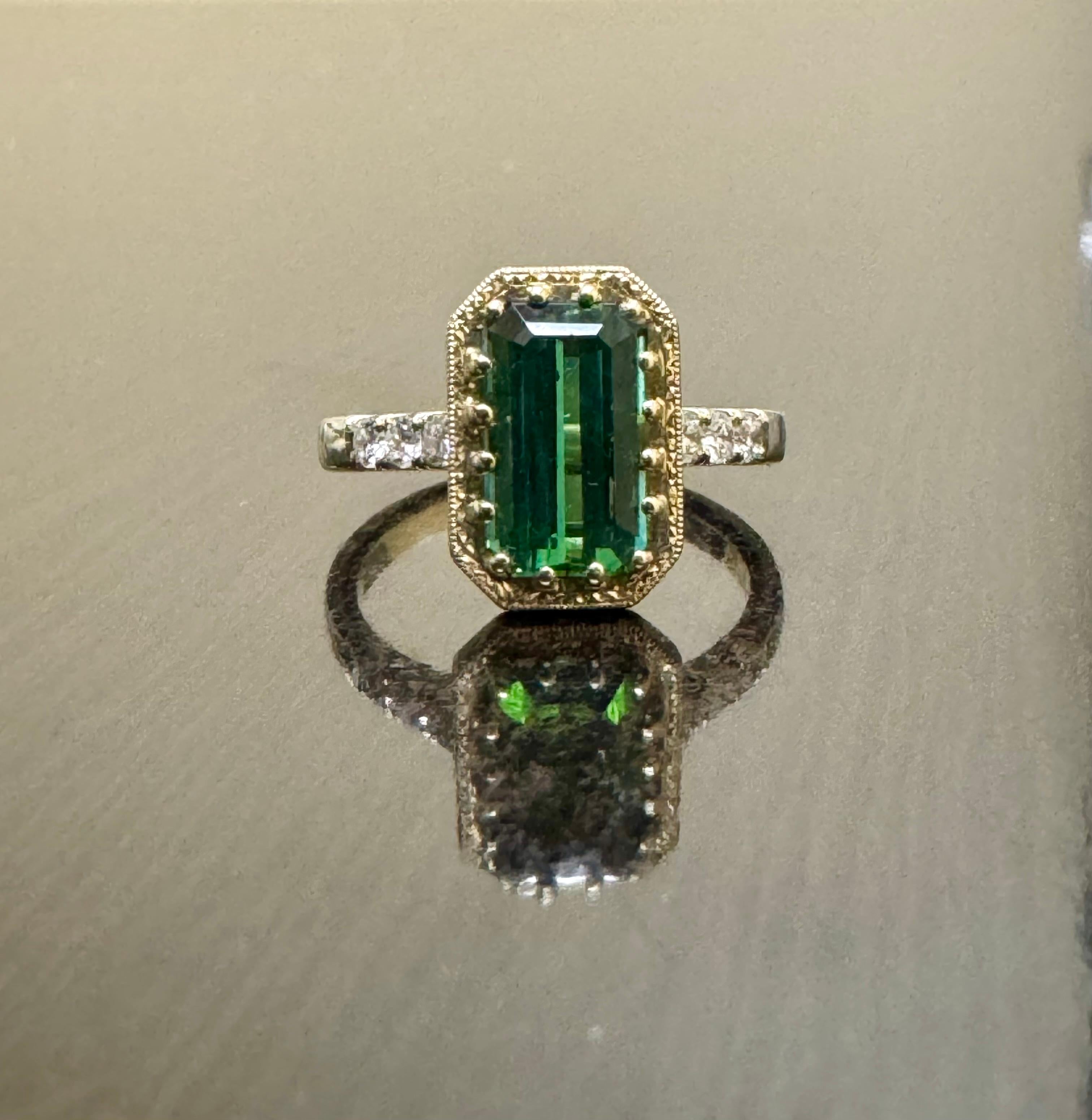 14K Yellow Gold Art Deco Engraved 2.44 Emerald Cut Blue Green Tourmaline Ring For Sale 7