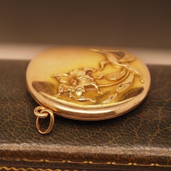 14K Yellow Gold Art Nouveau Floral Locket and Pendant
