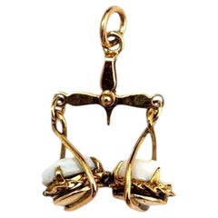 14K Gelbgold Articulaing Waage Charme mit Opal Gewichte #24375
