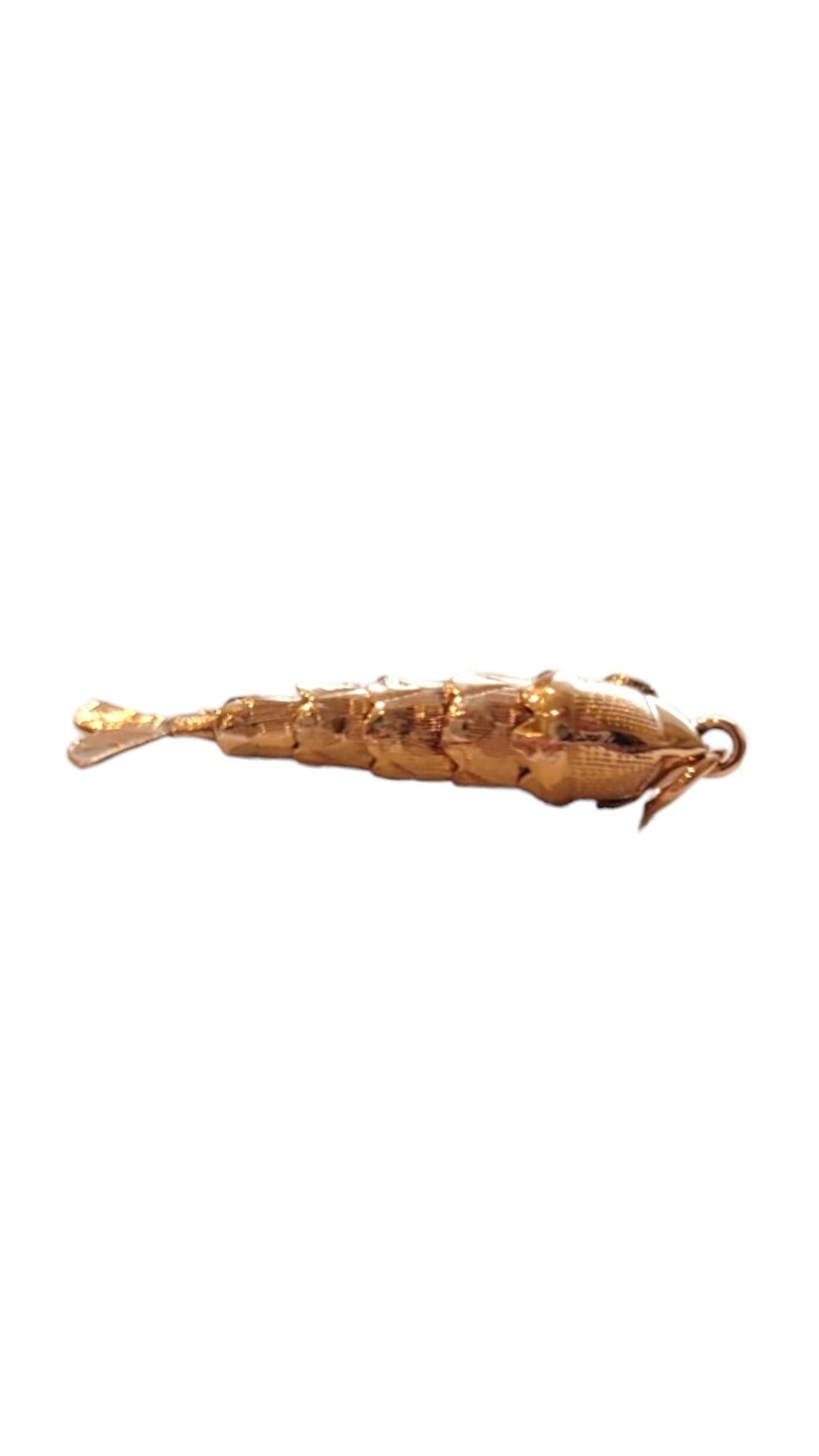 14K Yellow Gold Articulated Fish Charm Red Eyes #18336 In Good Condition In Washington Depot, CT
