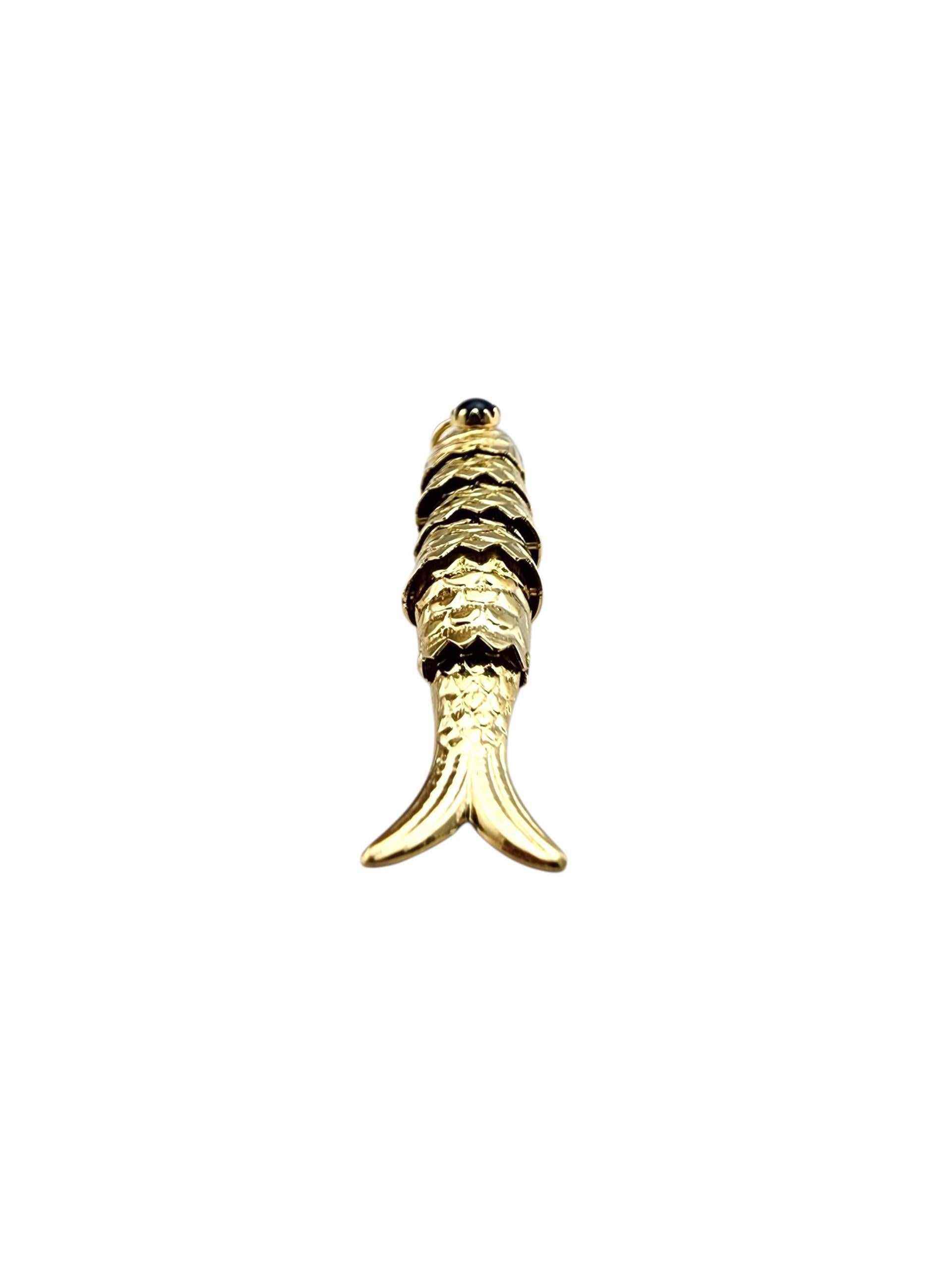 Colgante de pez articulado de oro amarillo de 14 quilates #22409 en venta 1