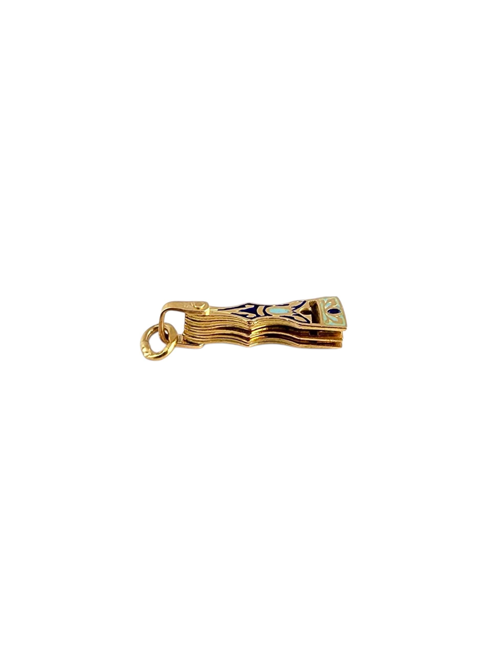 Women's 14K Yellow Gold Articulating Oriental Hand Fan Charm #22503 For Sale