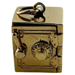 14K Yellow Gold Articulating Safe Charm #16790