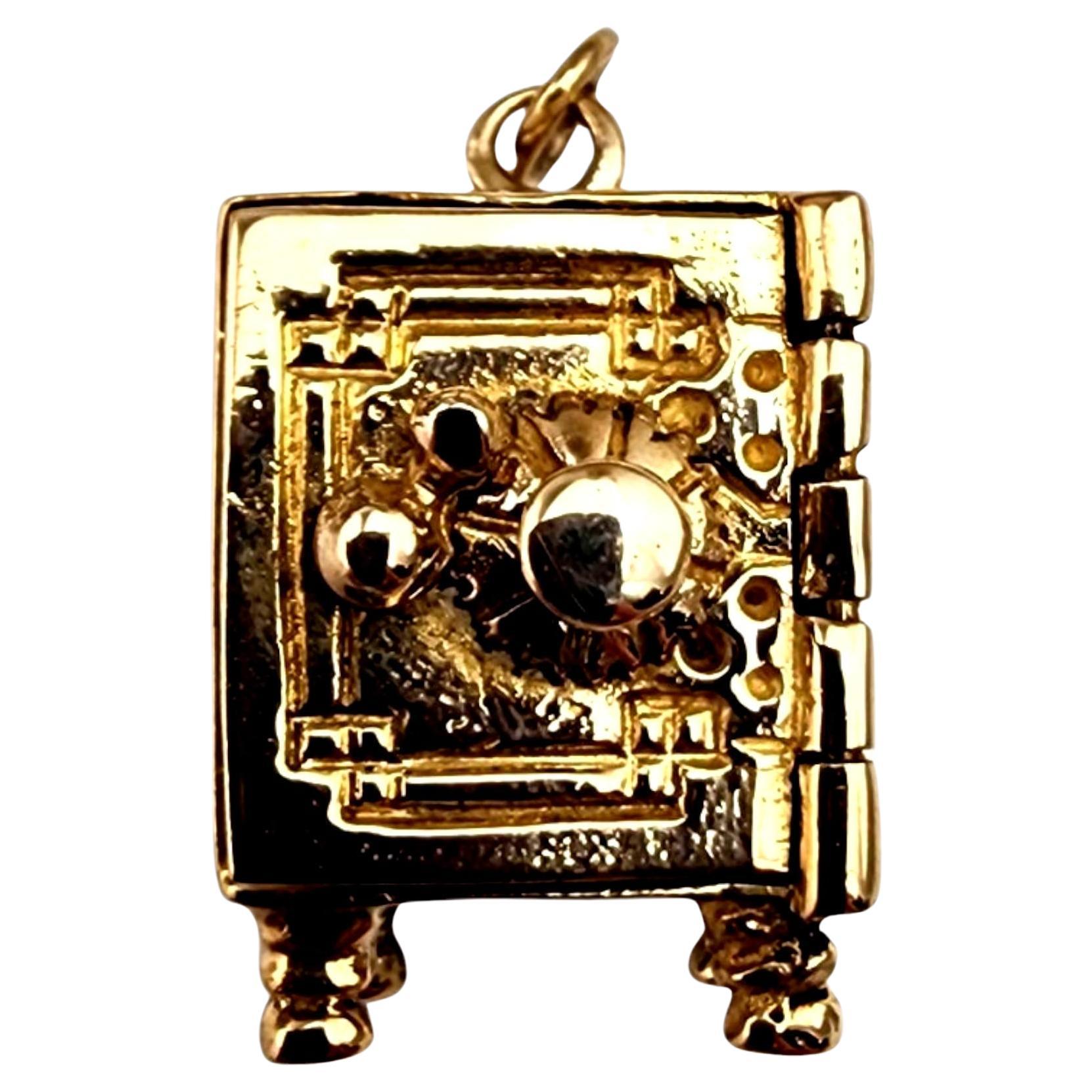 14K Yellow Gold Articulating Safe Charm #22361