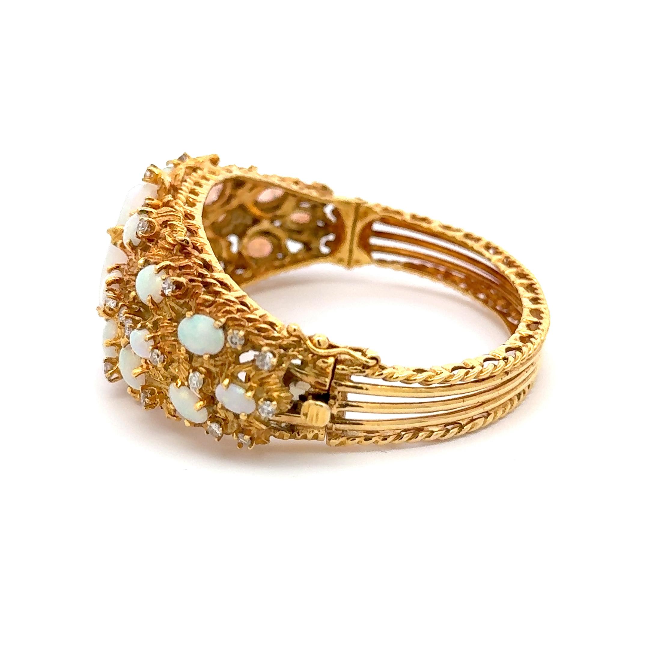 Art déco Bracelet en or jaune 14k avec opale australienne et diamant en vente