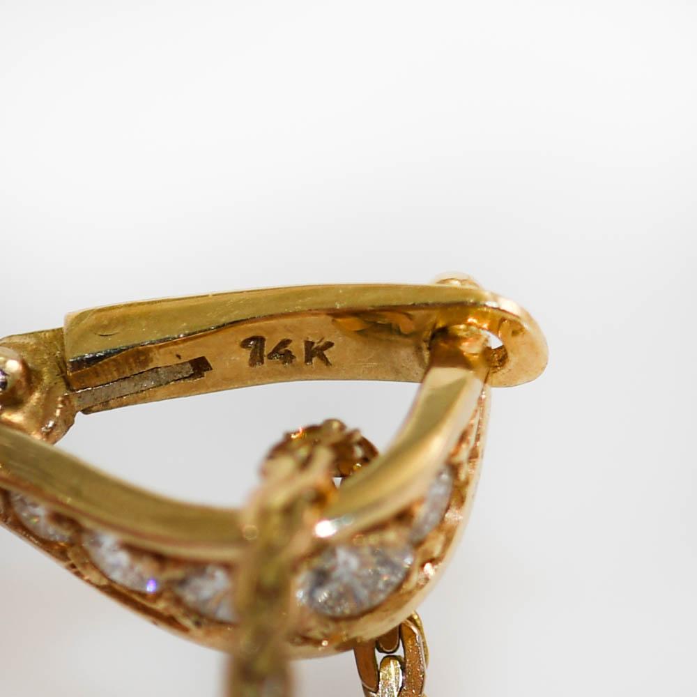 Pendentif en or jaune 14K avec opale australienne et diamant .75tdw, 11g en vente 1