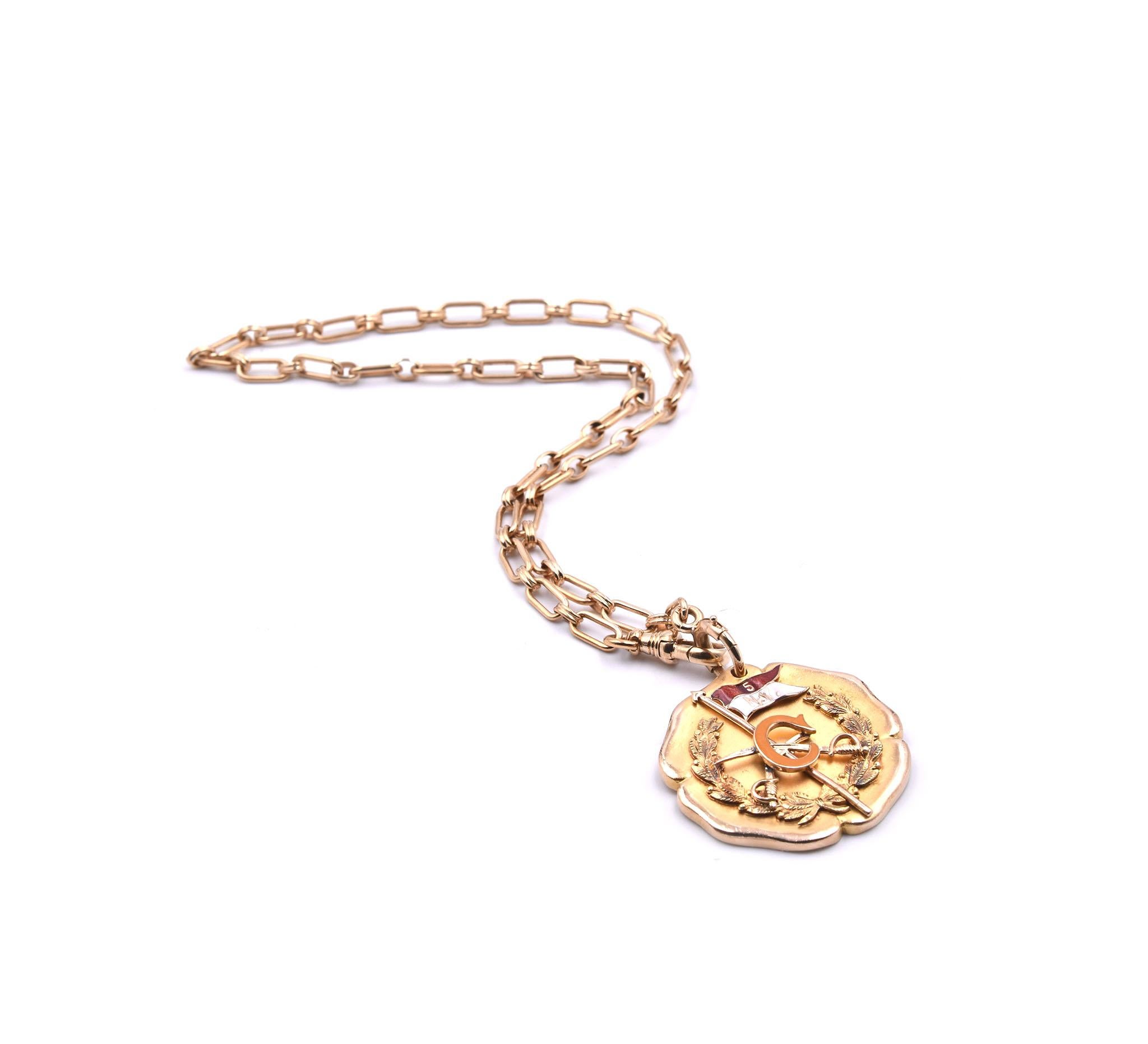 14 Karat Yellow Gold Award Pendant Watch FOB In Excellent Condition In Scottsdale, AZ