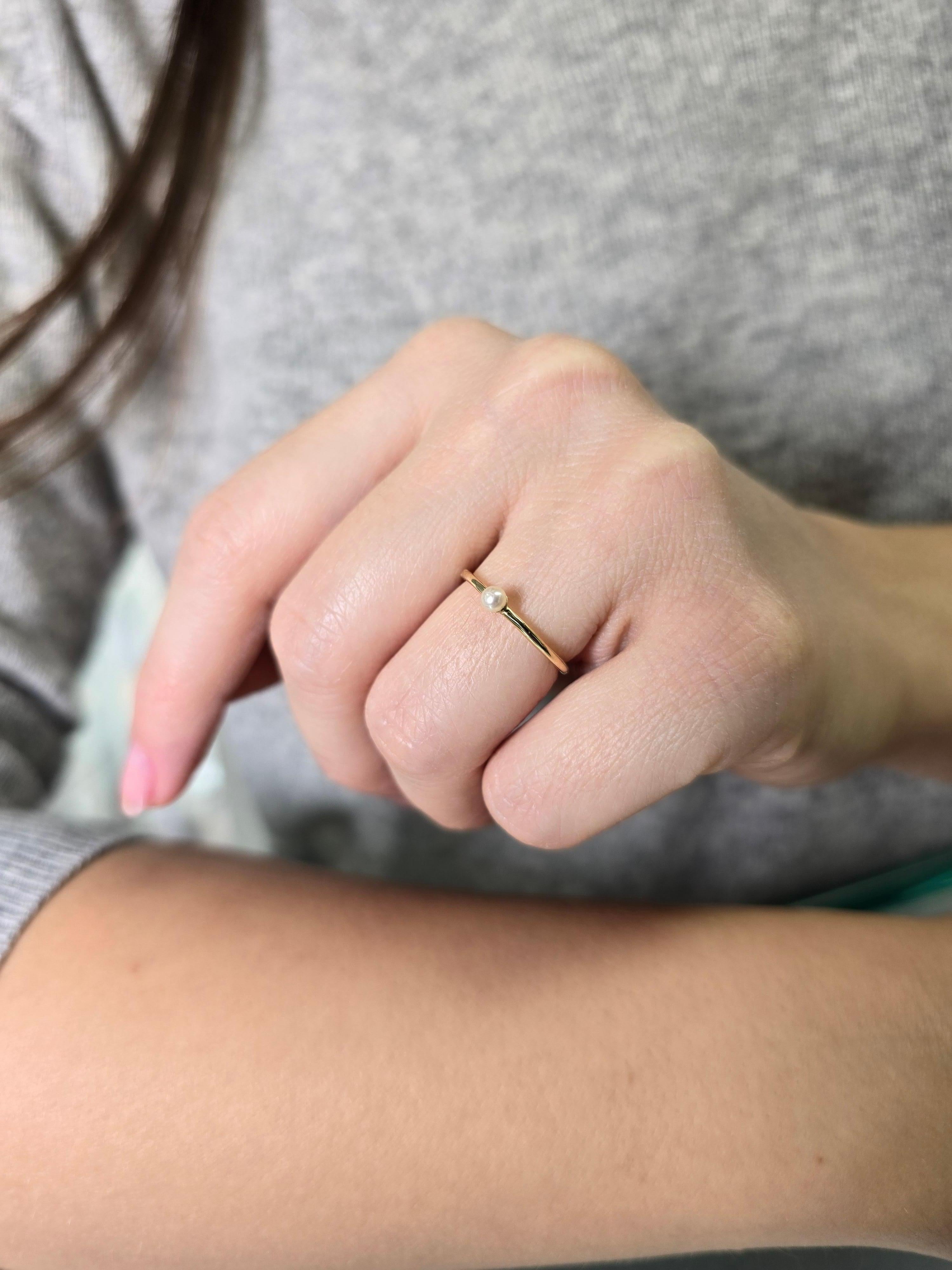 Anello con perla per bambini in oro giallo 14K in vendita 3