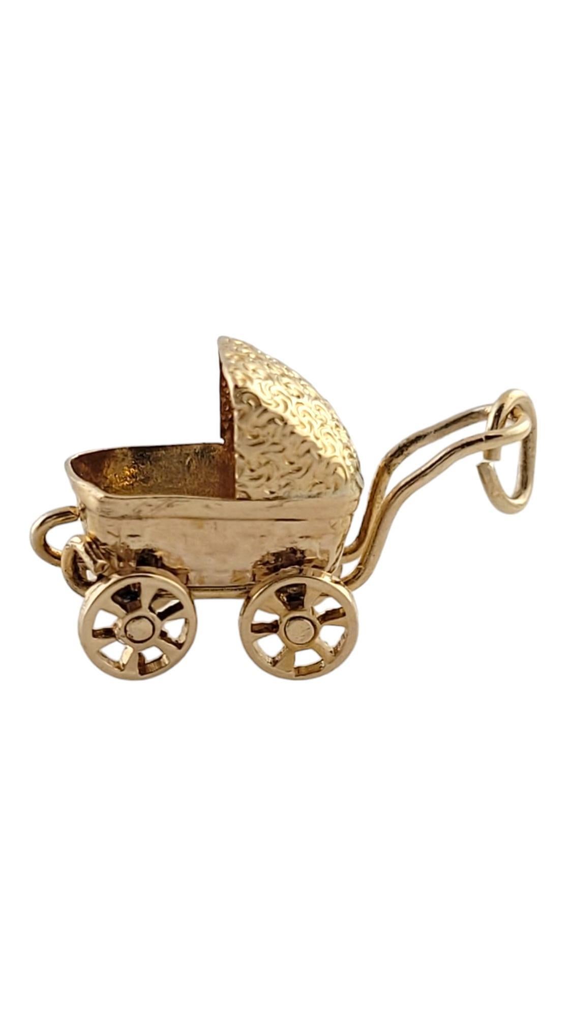 14K Yellow Gold Baby Stroller Charm #18182 In Good Condition In Washington Depot, CT