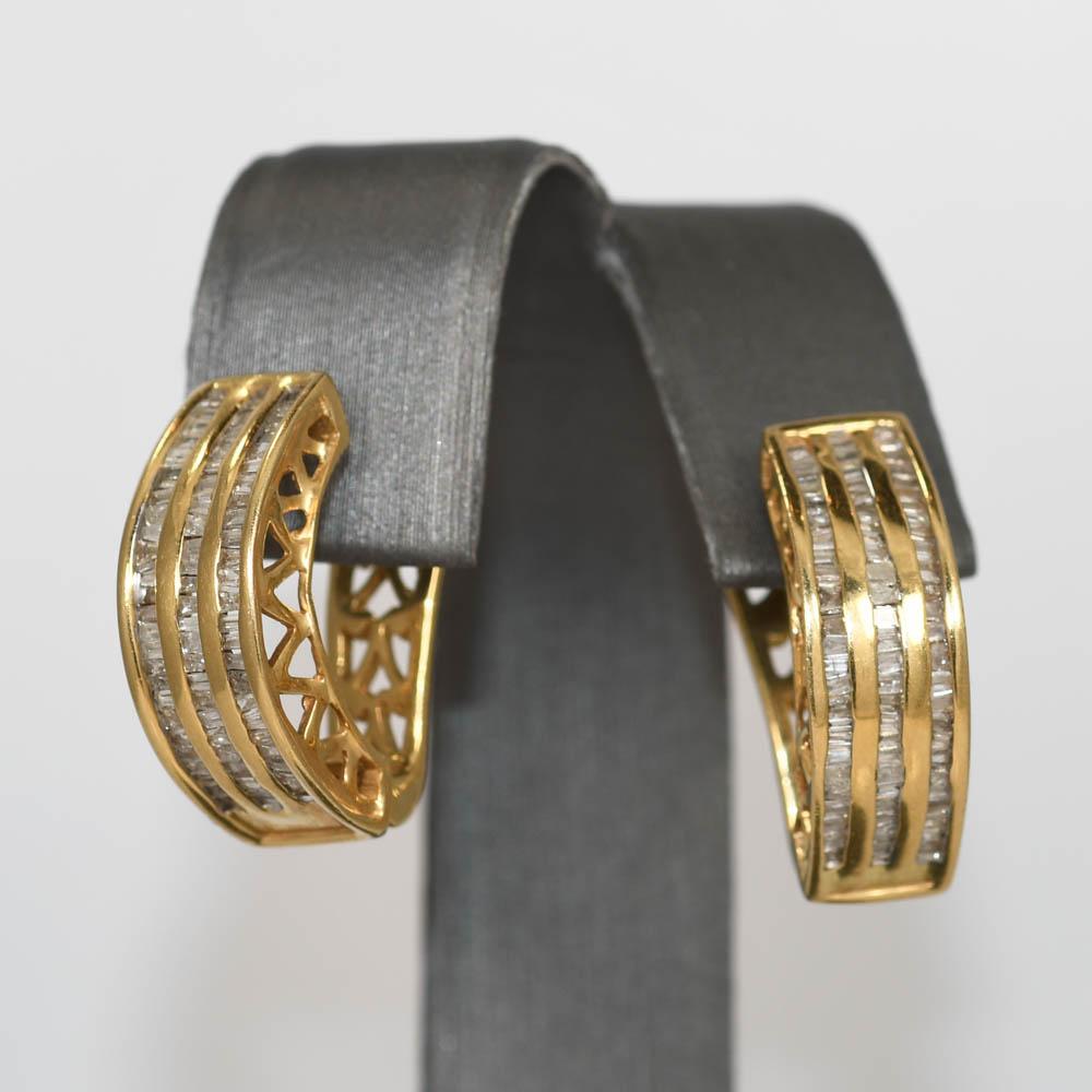 Taglio baguette Orecchini in oro giallo 14K con diamanti a baguette da 0,75 carati in vendita