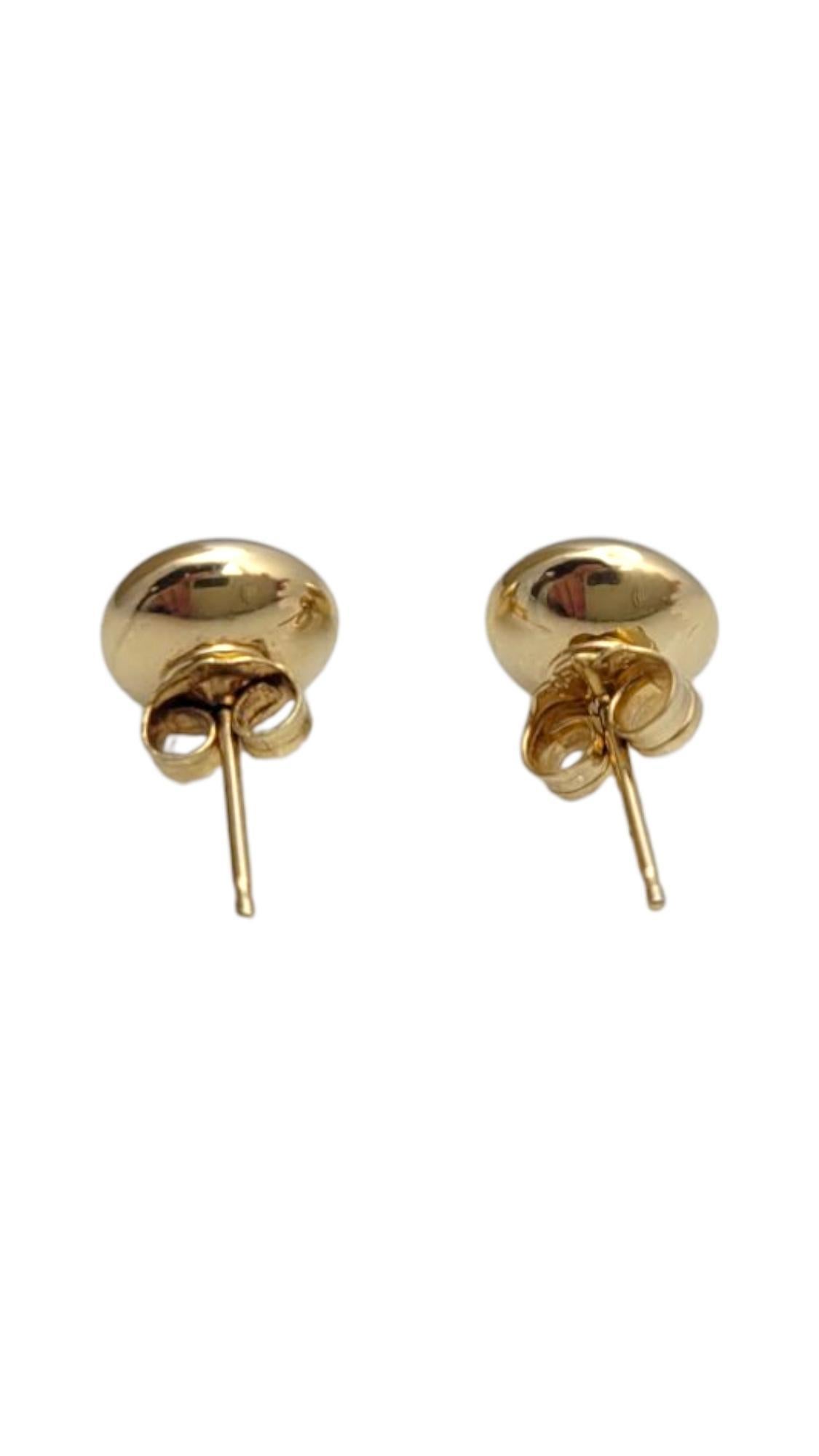 14K Yellow Gold Ball Button Stud Earrings #21650 In condizioni buone in vendita a Washington Depot, CT