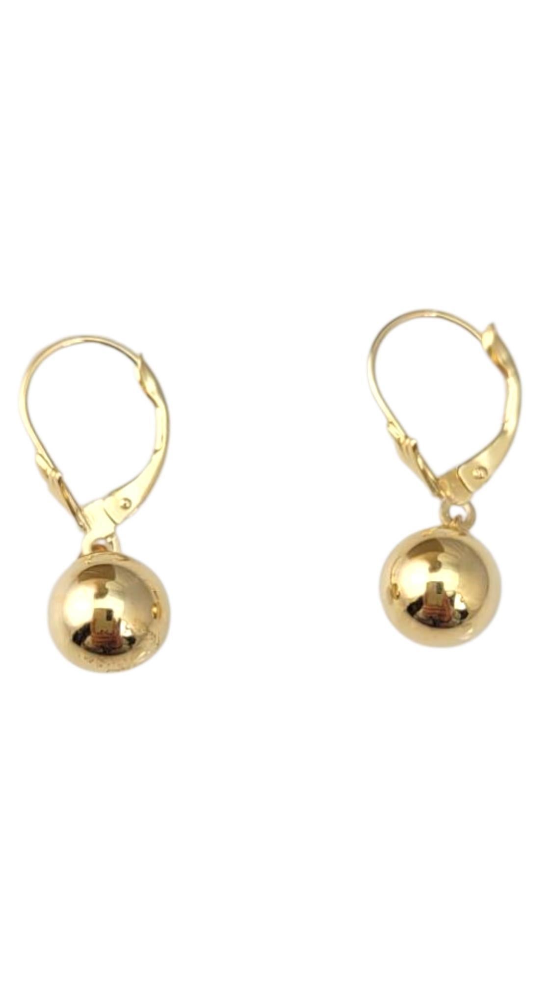 14K Yellow Gold Ball Lever Back Earrings -

These ball lever back earrings feature a sleek, polished sphere design paired with a secure lever back closure for all-day comfort. Simple yet sophisticated, they add a subtle touch of elegance and
