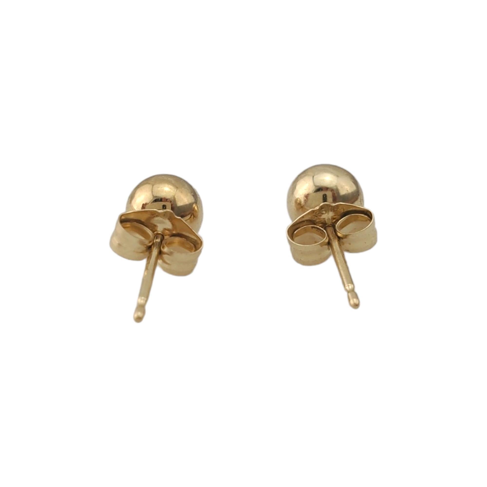 14K Yellow Gold Ball Stud Earrings #17808 In Good Condition For Sale In Washington Depot, CT