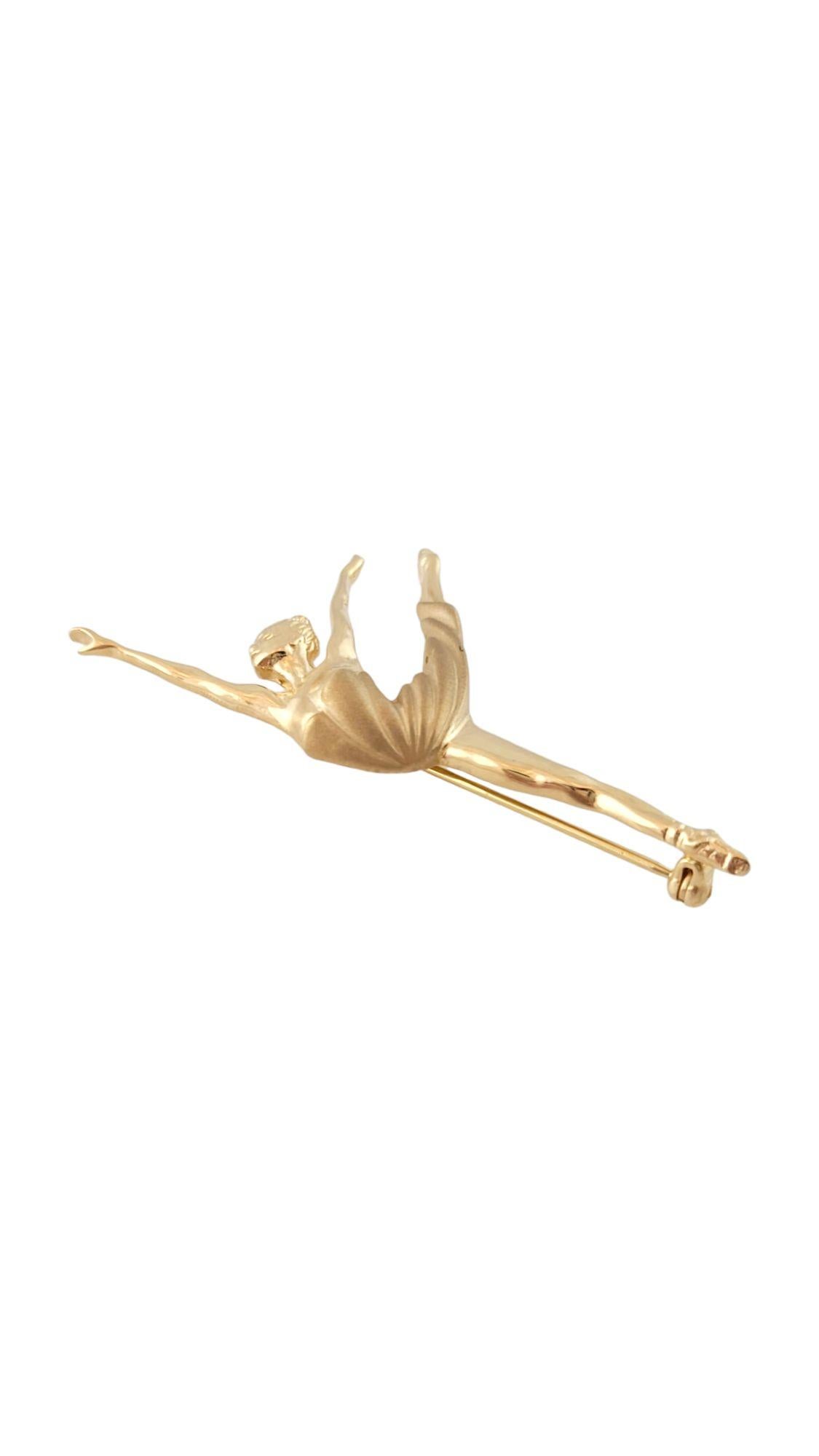 Vintage 14K Yellow Gold Ballerina Pin

This gorgeous ballerina pin is crafted from 14K yellow gold and would make the perfect gift for any ballet lover!

Size: 50.69mm X 27.71mm

Weight: 5.18 g/ 3.3 dwt

Hallmark: 14K ALA

Very good condition,