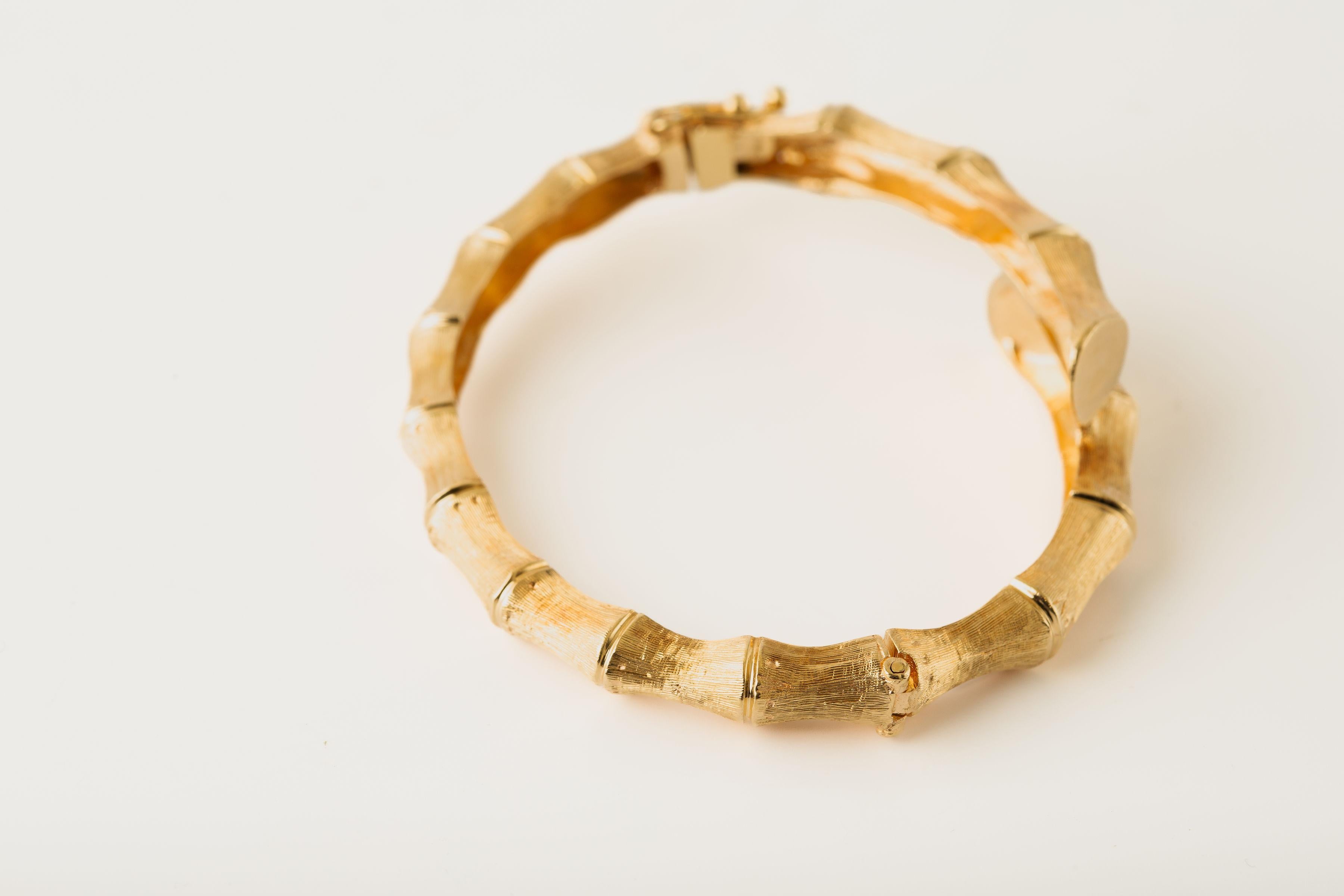 Women's or Men's 14k Yellow Gold Bamboo Bypass Bangle Bracelet For Sale
