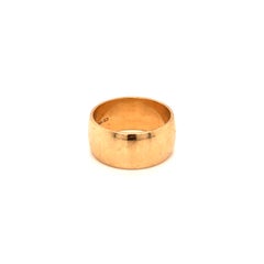 14 Karat Yellow Gold Band Ring