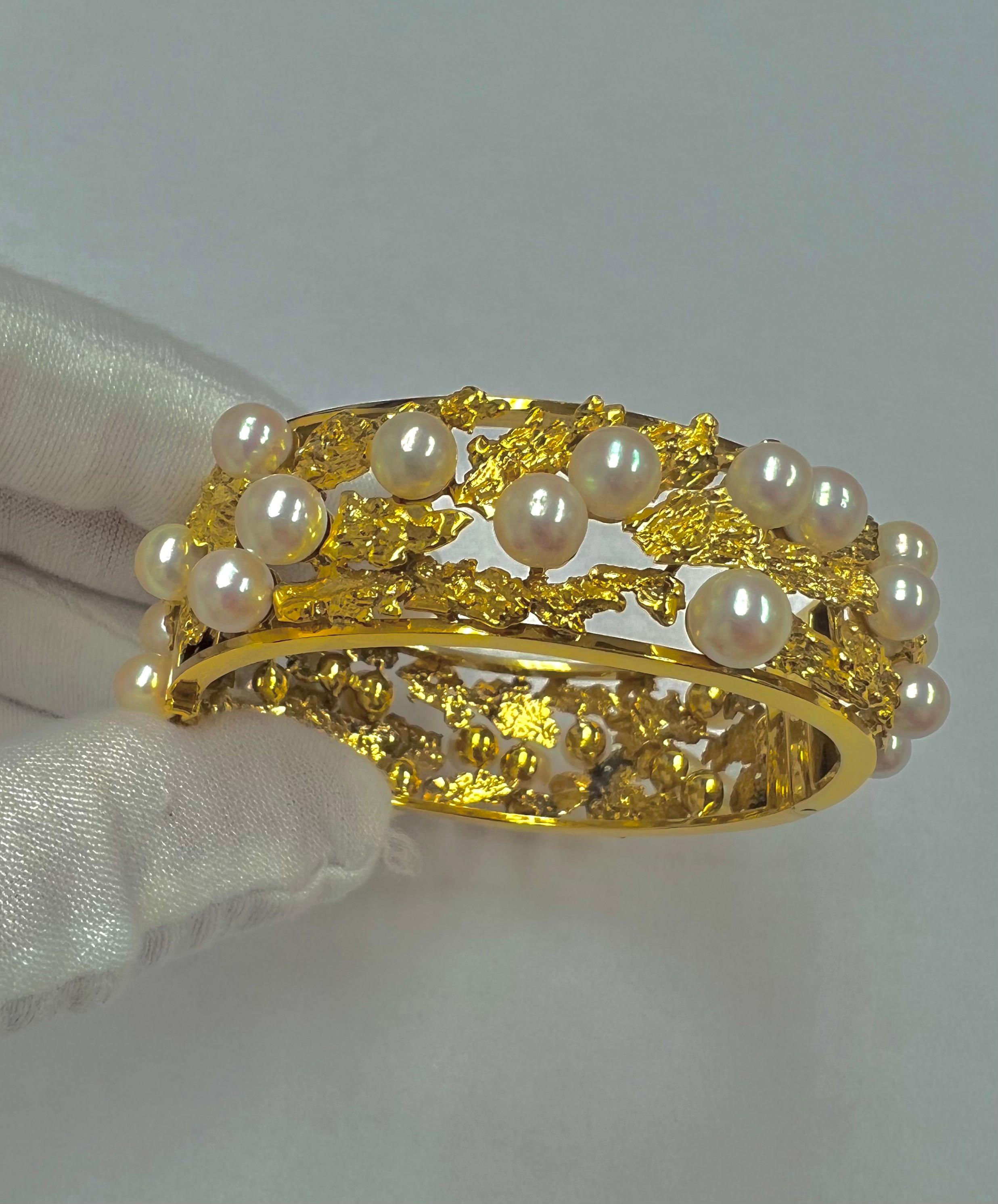 Round Cut 14k Yellow Gold Bangle with White Gold Pearls For Sale