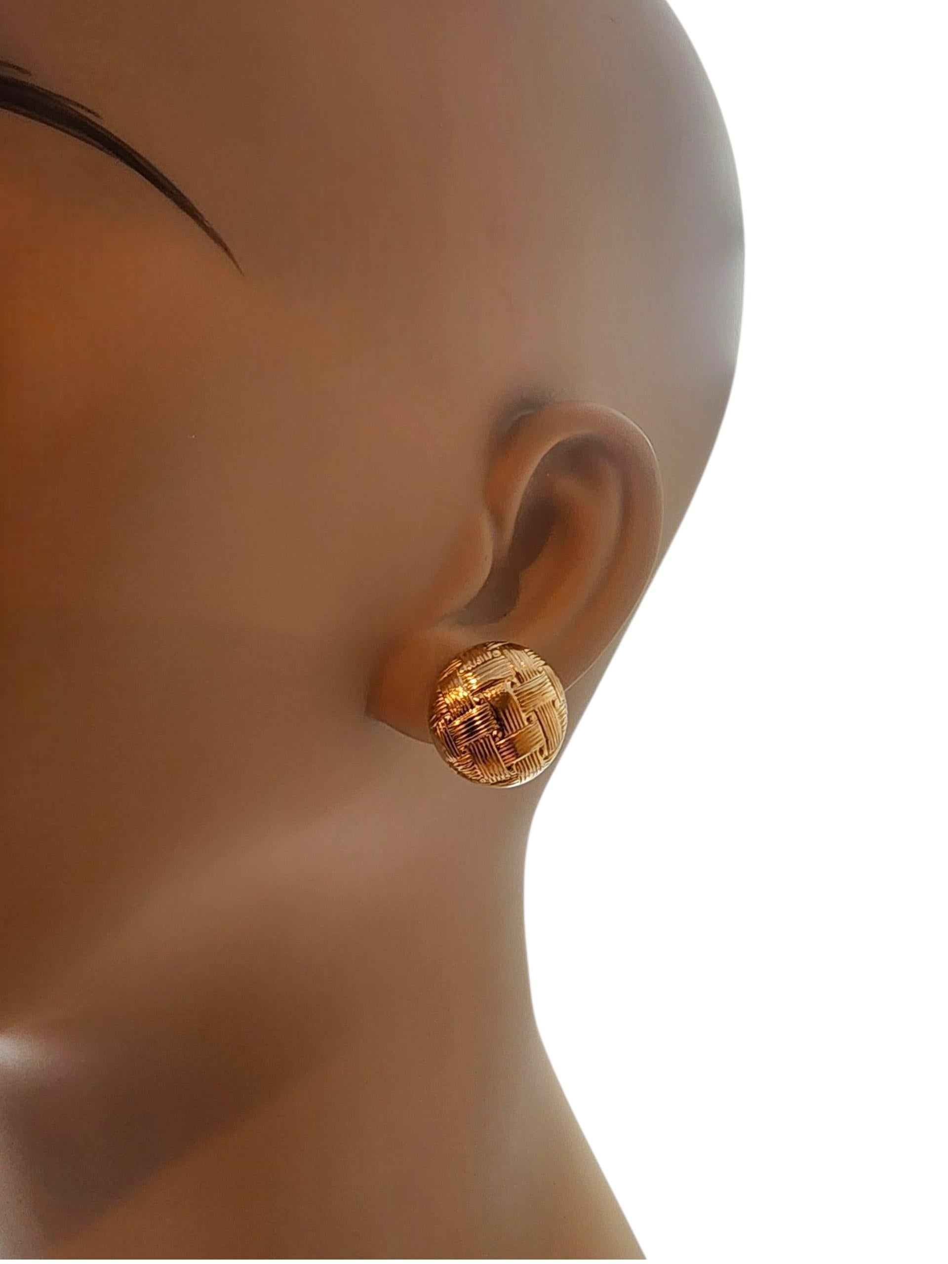 14K Yellow Gold Basket Weave Earrings #22788 For Sale 4