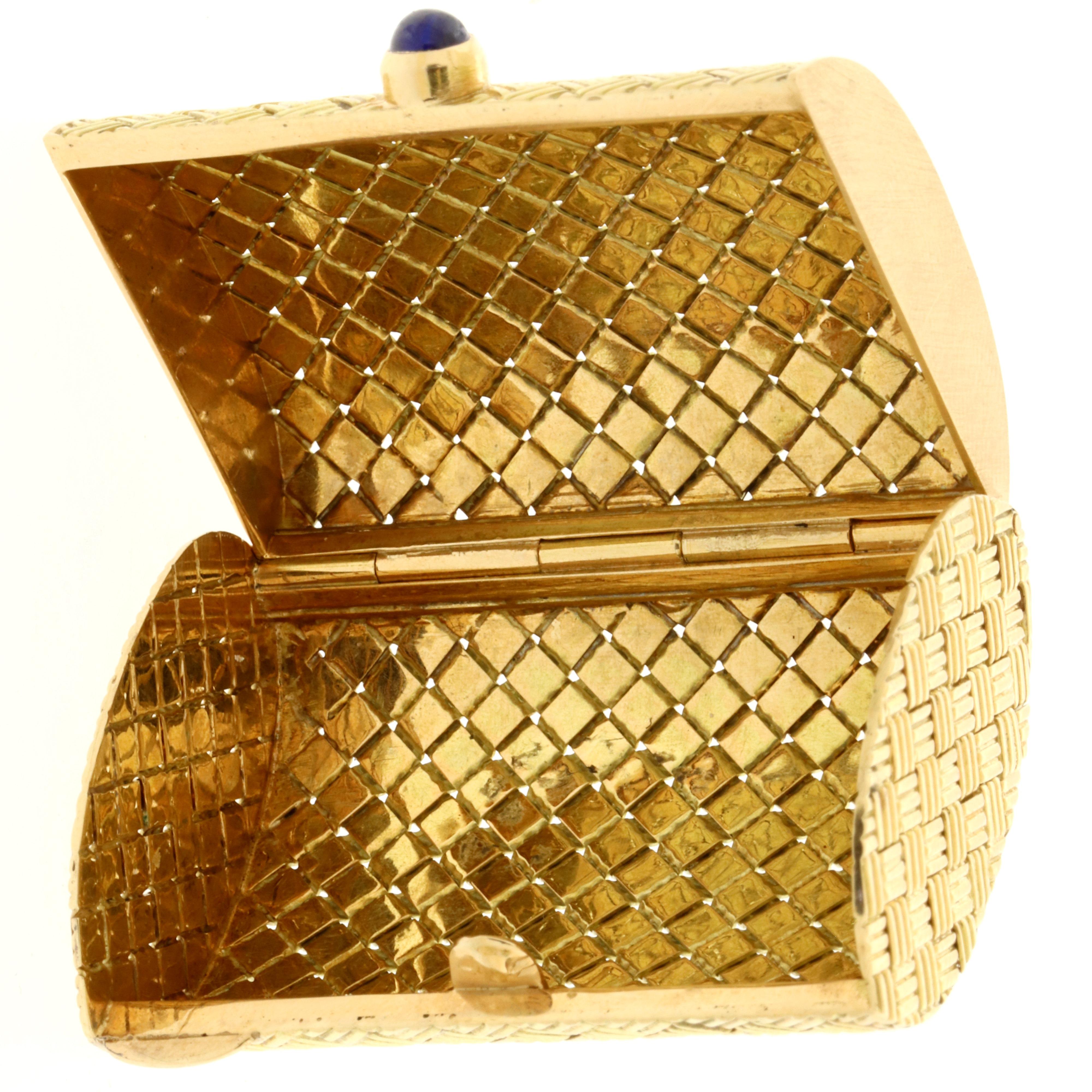 14 Karat Yellow Gold Basket Weave Sapphire Cabochon Pill Box Case Purse 3