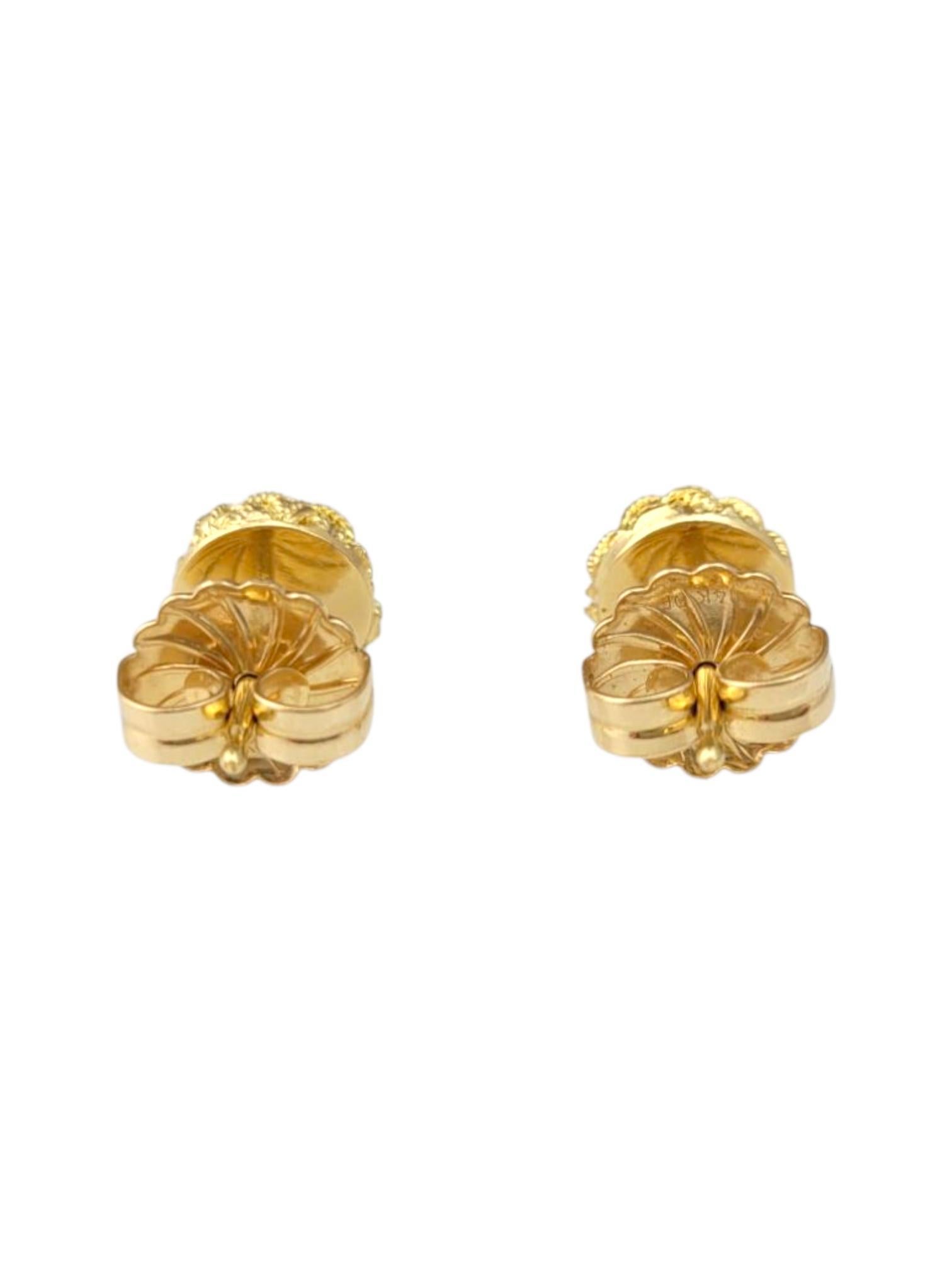 14K Yellow Gold Basketweave Stud Earrings #21760 In Good Condition For Sale In Washington Depot, CT