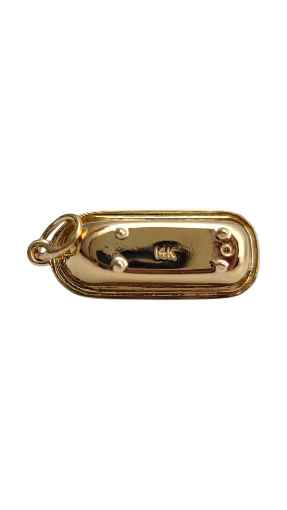 14K Yellow Gold Bathtub Charm #21995 For Sale 2