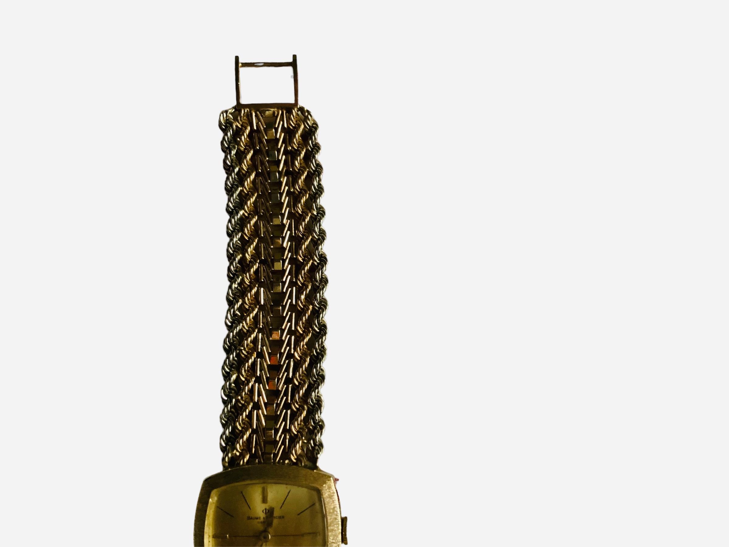 Modern 14k Yellow Gold Baume & Mercier Women Wrist Watch For Sale