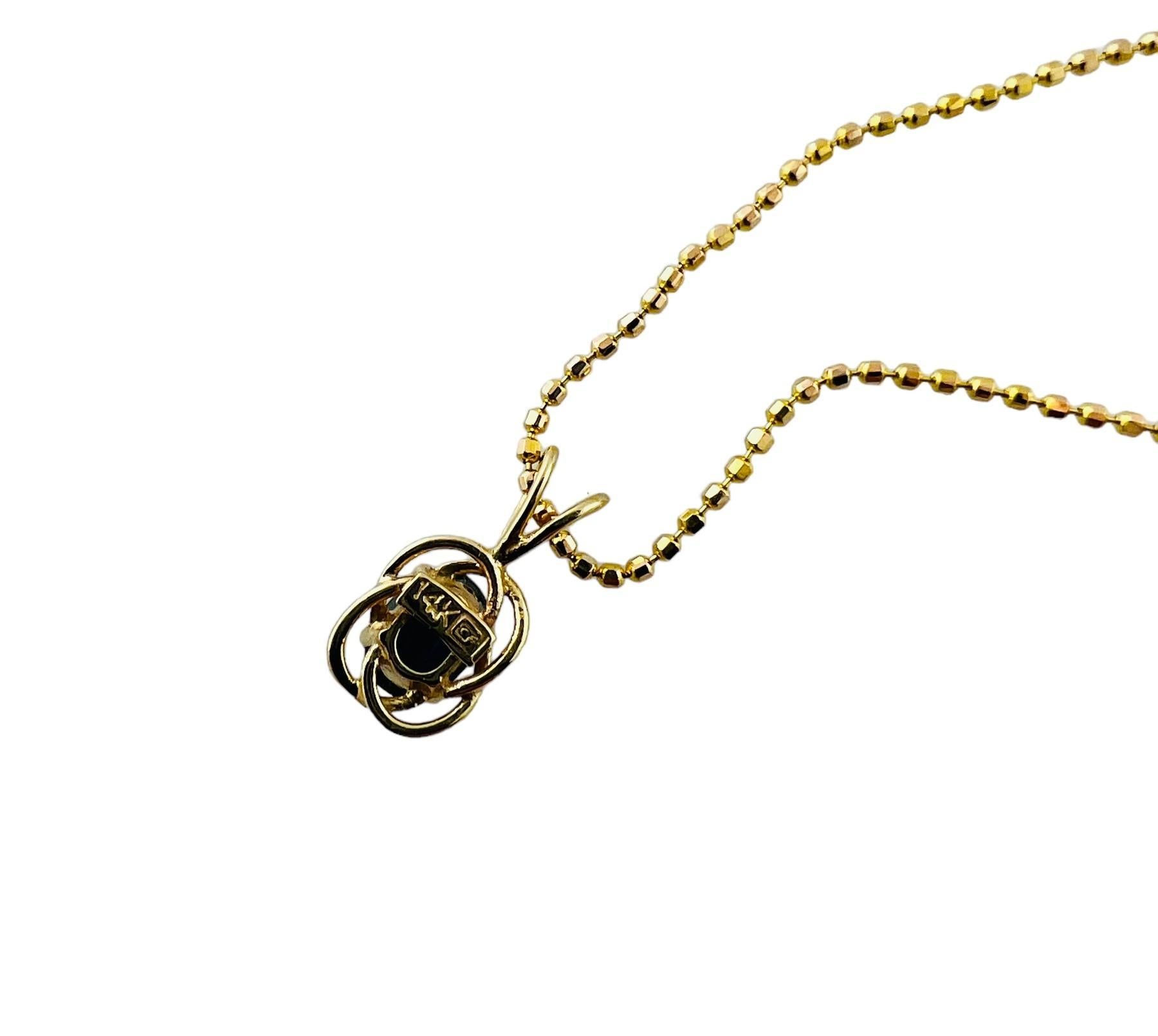 Collier pendentif en or jaune 14 carats avec chaîne et saphir naturel ovale n° 15625 Pour femmes en vente