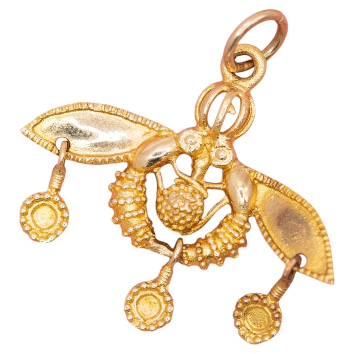 14k Yellow Gold Bees of Malia Pendant – Minoan Amulet, Greek Revival Jewelry For Sale