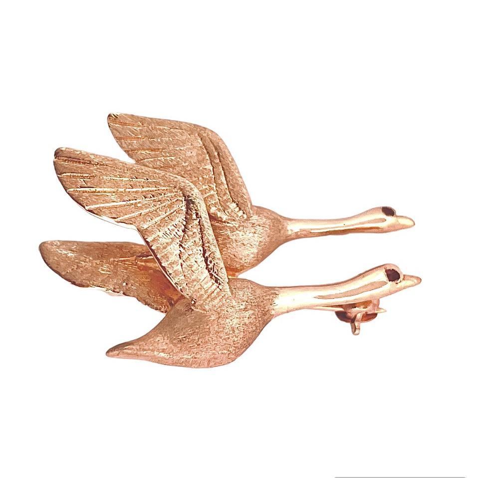 Modern 14K Yellow Gold Birds Pin with Ruby Eyes