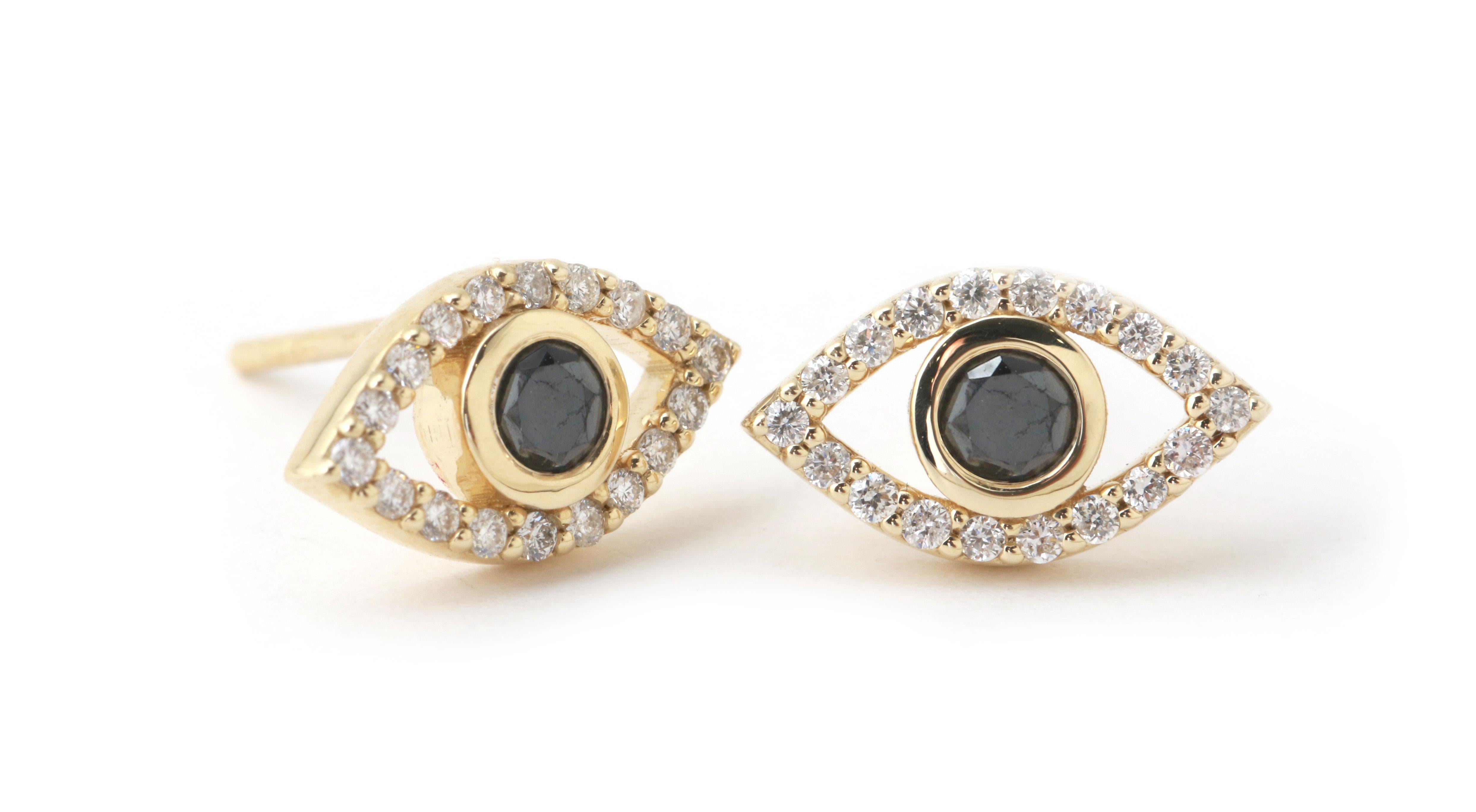 Women's or Men's 14k Yellow Gold Black Diamond Eye Stud Earrings For Sale