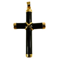 14k Yellow Gold Black Onyx Cross Pendant Marked