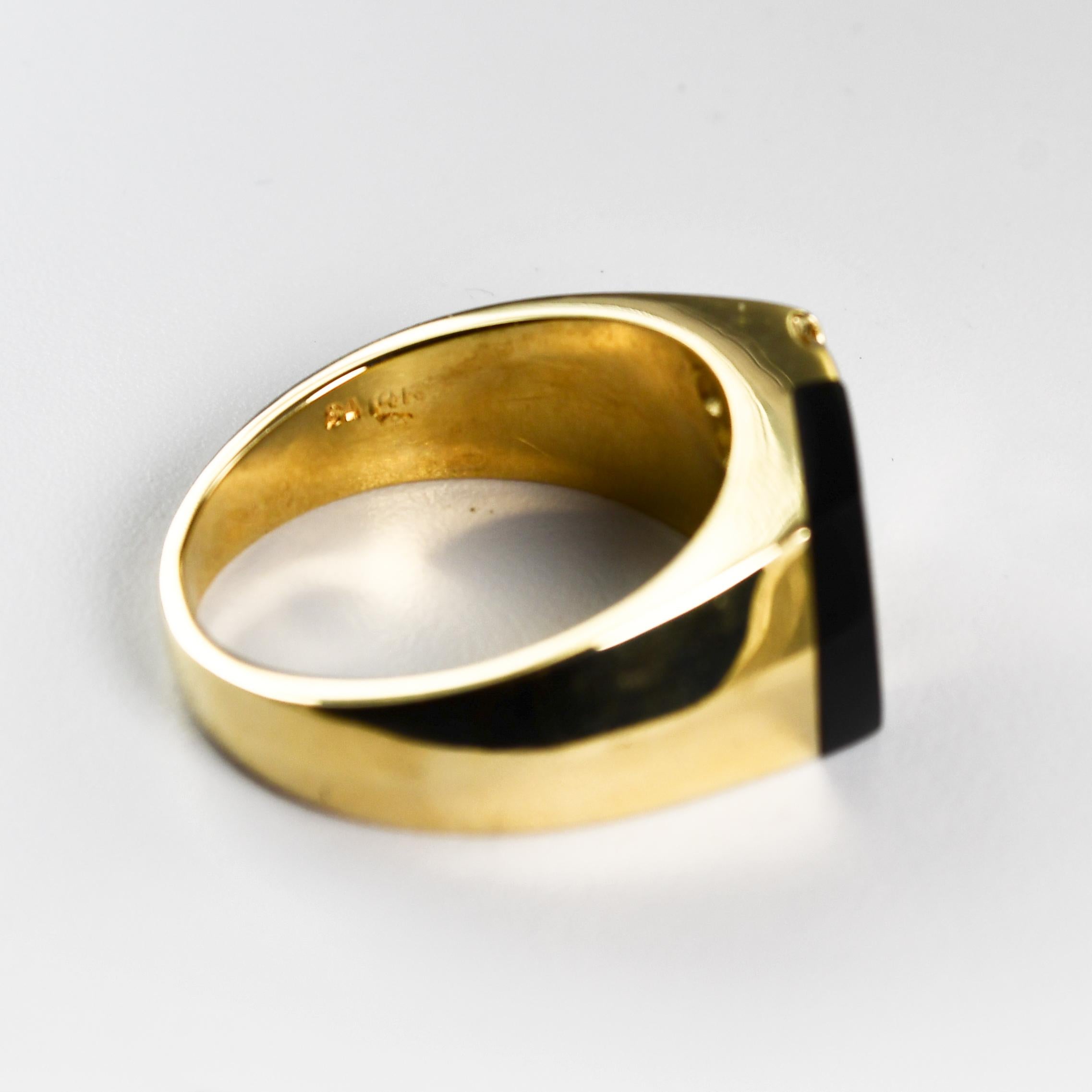 14K Yellow Gold Black Onyx & Diamond Ring For Sale 2