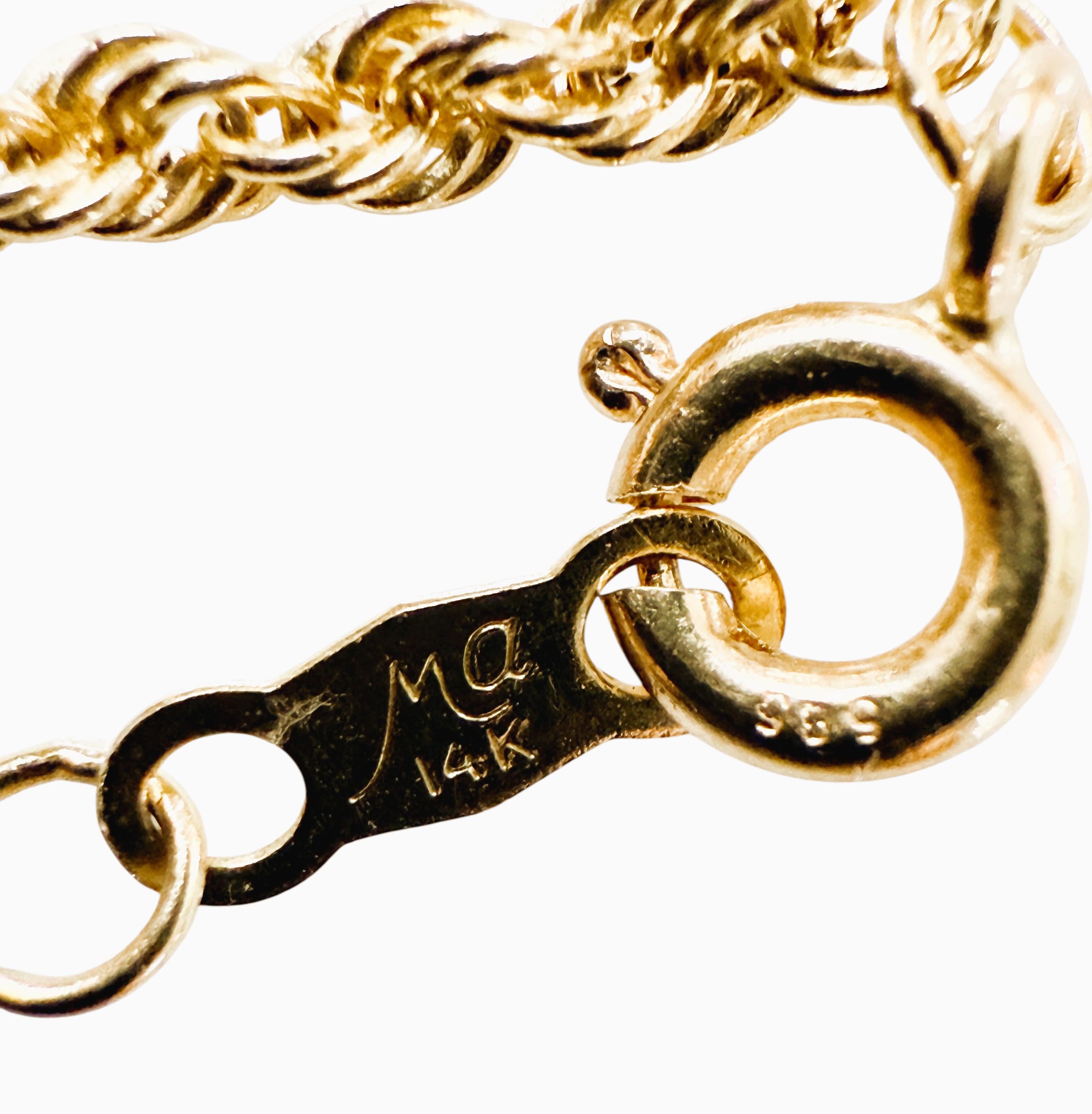 Pendentif en or jaune 14K en forme de coeur en onyx noir sur chaîne lourde en or jaune 14k 18
