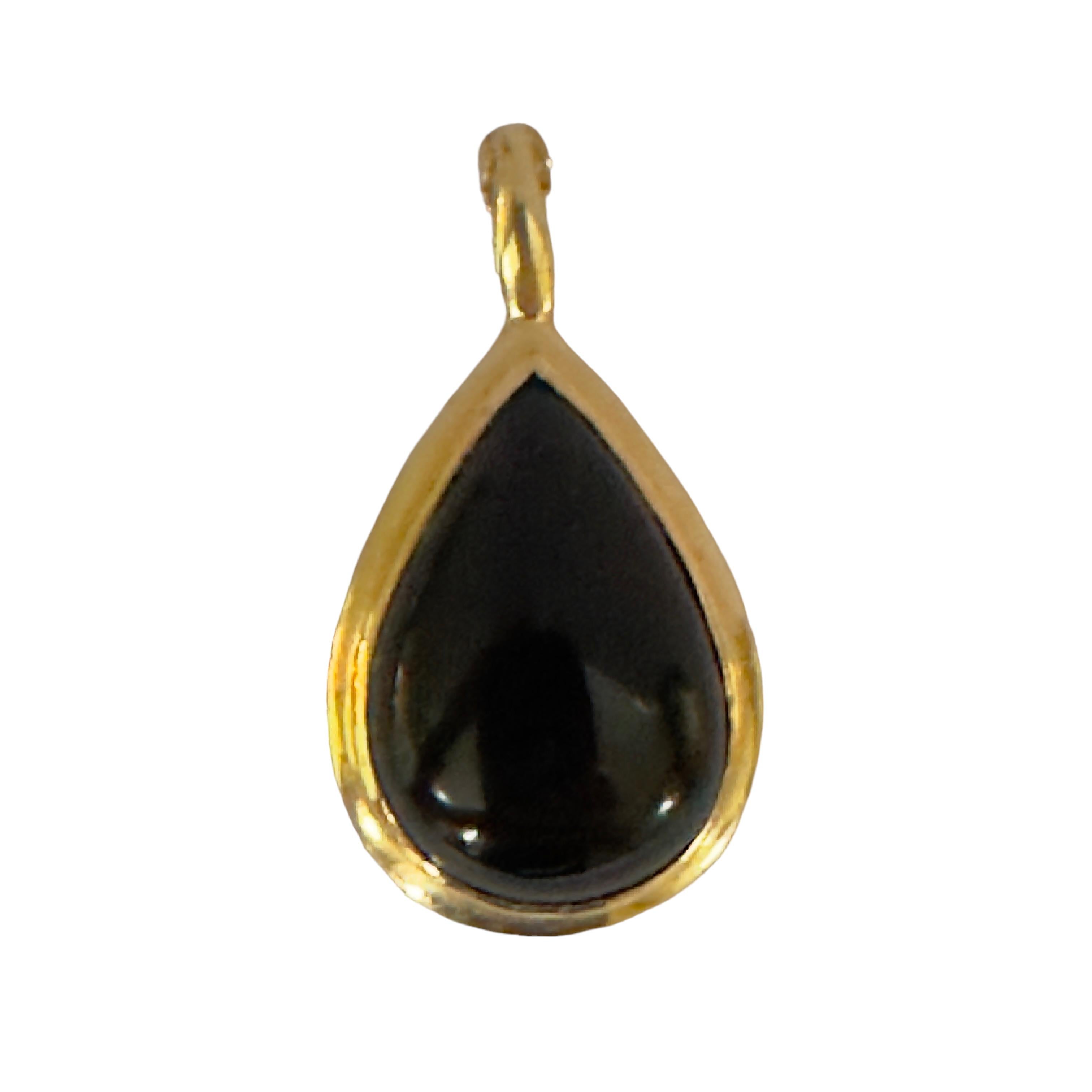 14k Yellow Gold Black Onyx Teardrop Earrings Marked In Excellent Condition In Eagan, MN