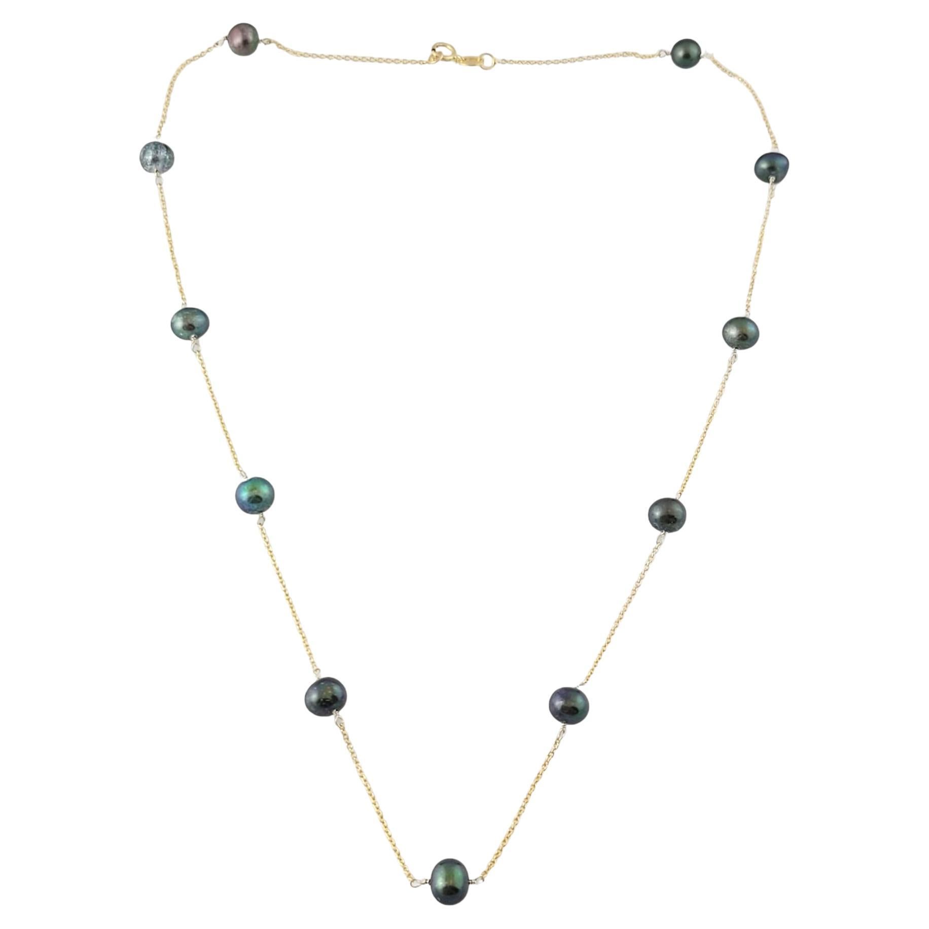 14K Yellow Gold Black Pearl Necklace For Sale