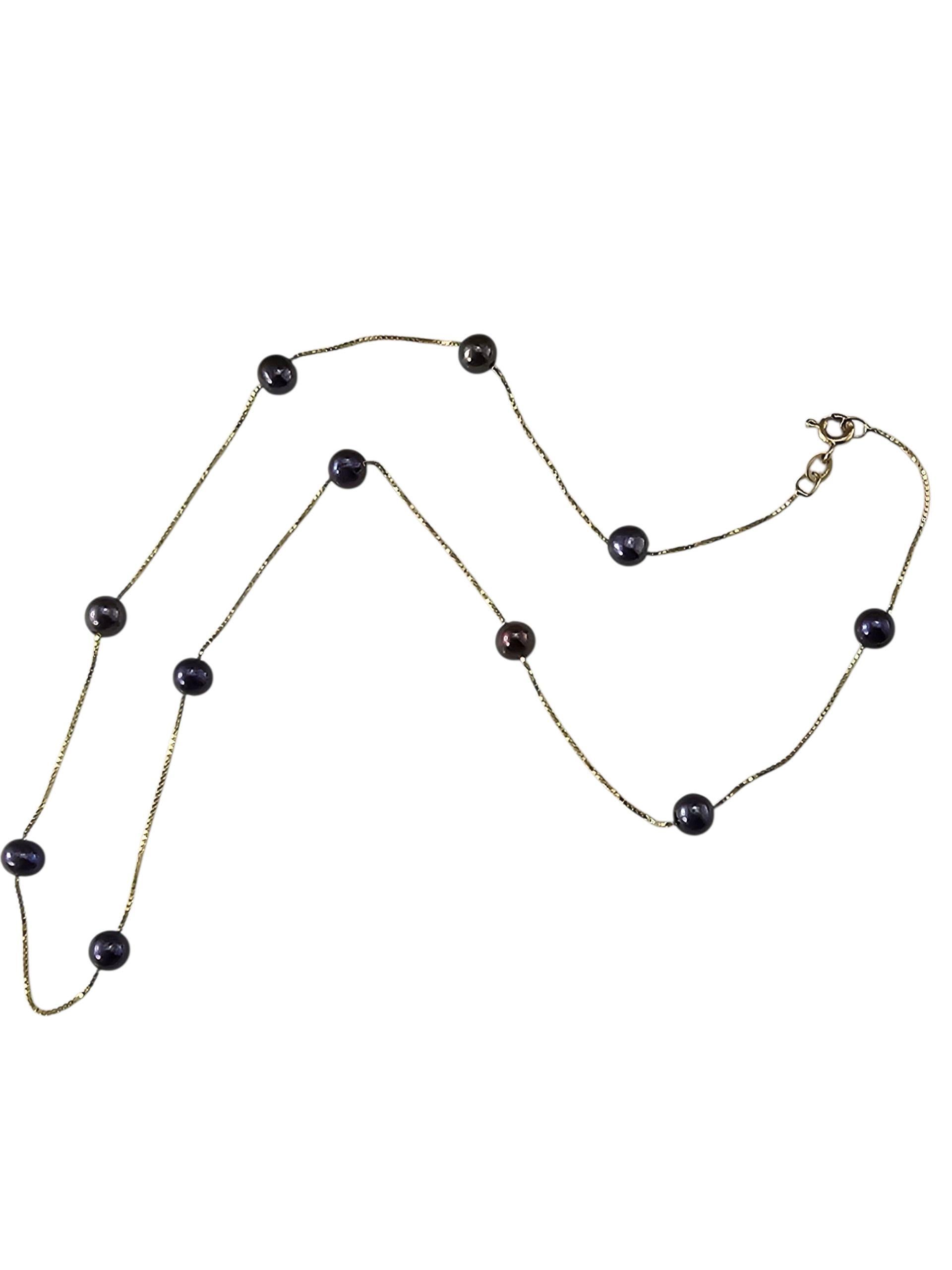 Contemporain Collier de perles noires en or jaune 14K #23999 en vente