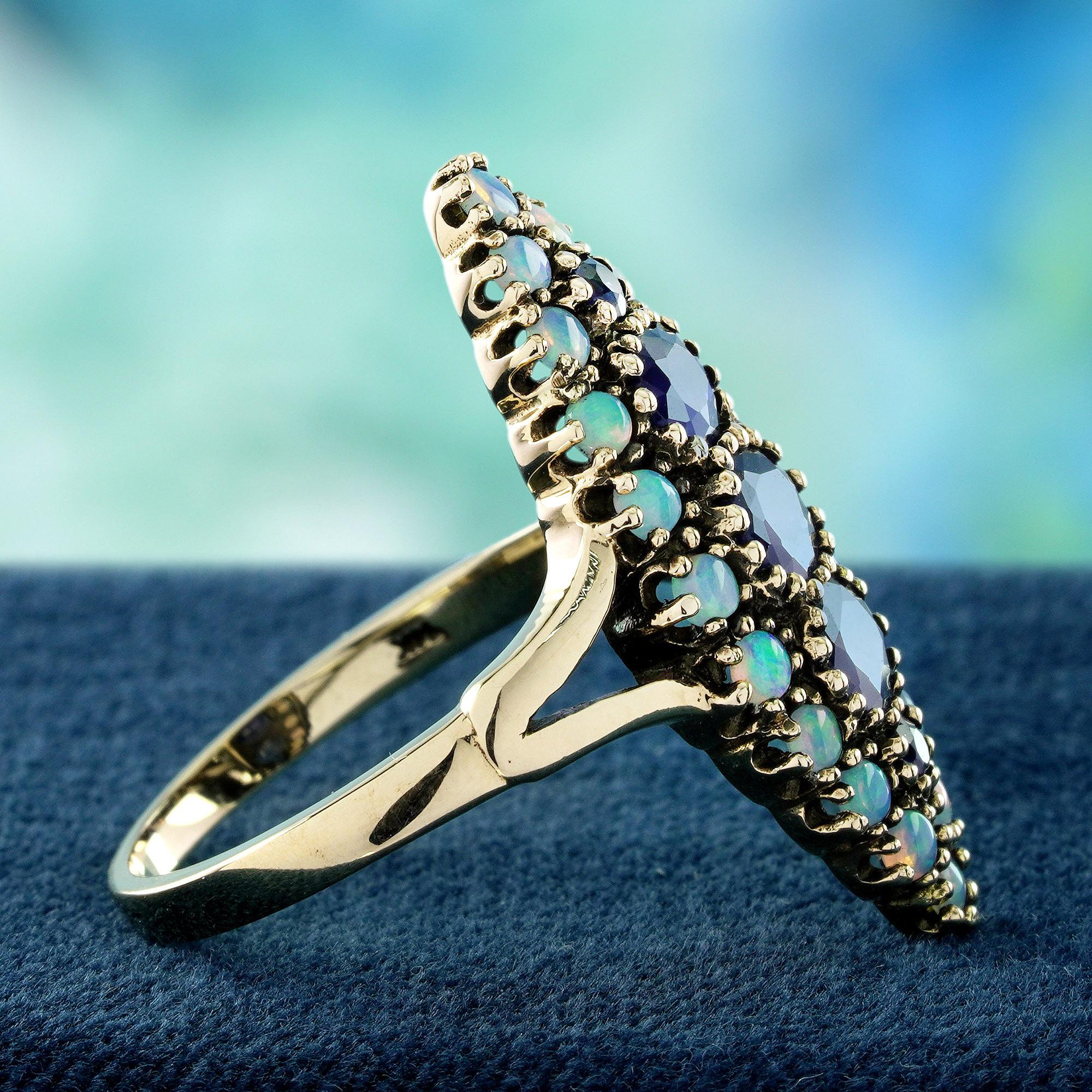 14K Gelbgold Blauer Saphir und Opal Vintage Style Cluster Ring (Ovalschliff) im Angebot