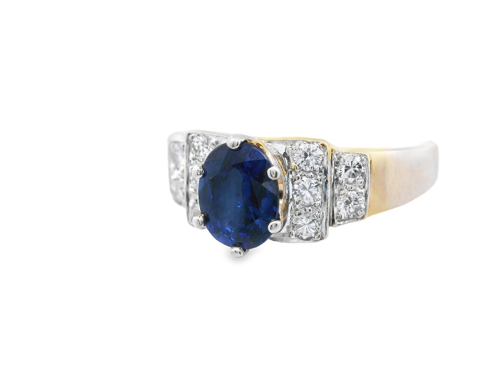 14K Yellow Gold Blue Sapphire & Diamond Ring In Excellent Condition For Sale In Lexington, KY