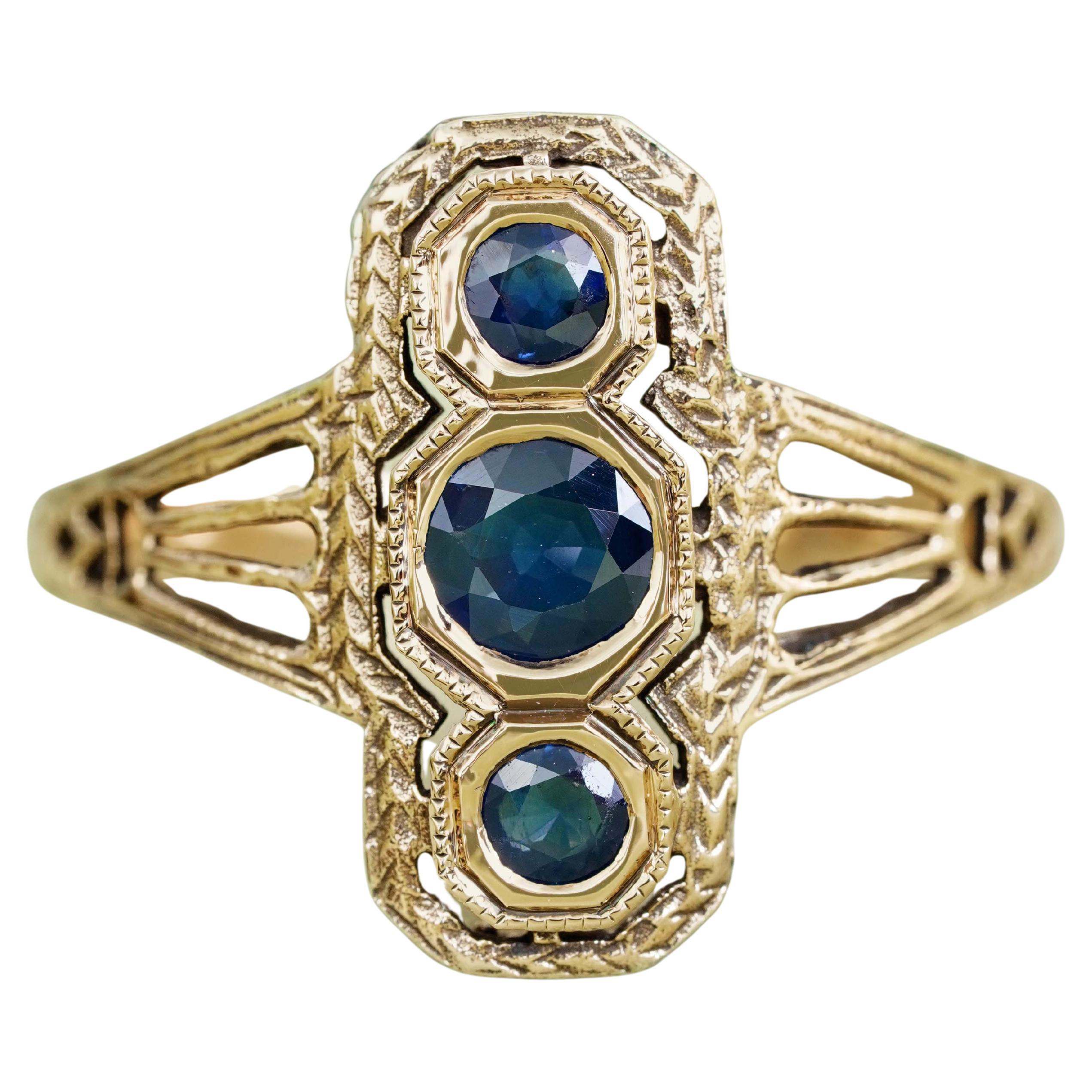 Bague à trois pierres en or jaune 14K, saphir bleu, style vintage filigrané