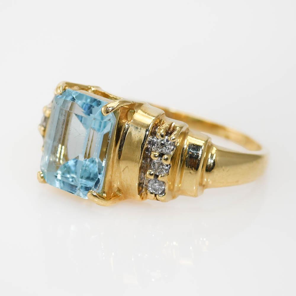 Women's 14k Yellow Gold Blue Topaz and Diamond Ring 4.6gr For Sale