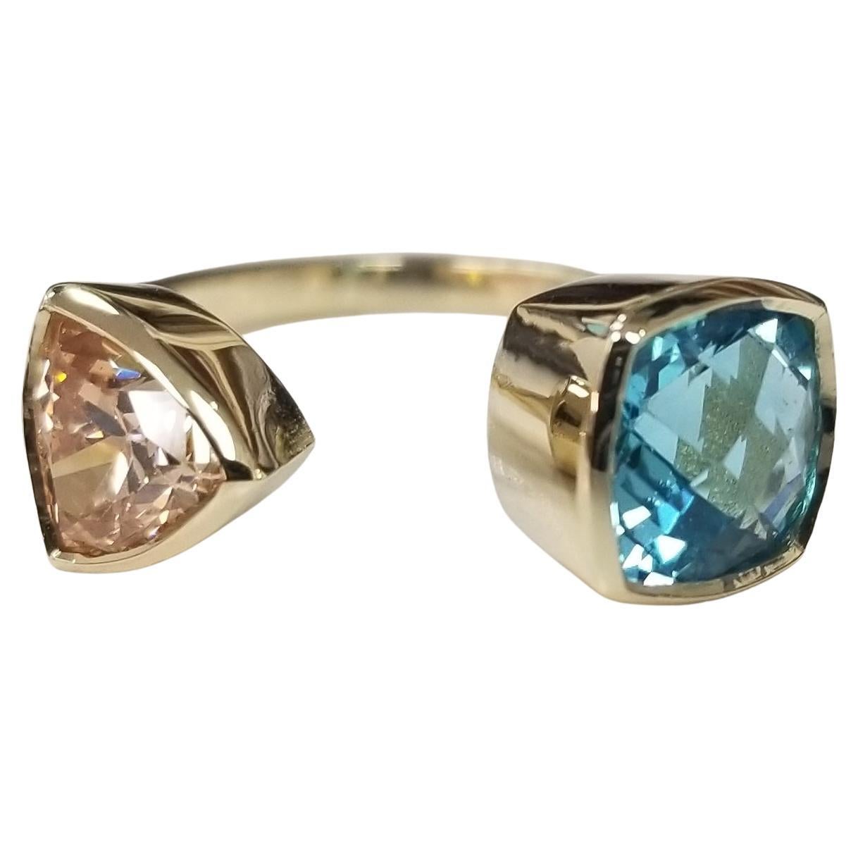 14K Yellow Gold Blue Topaz Split Cuff-Style Ring For Sale