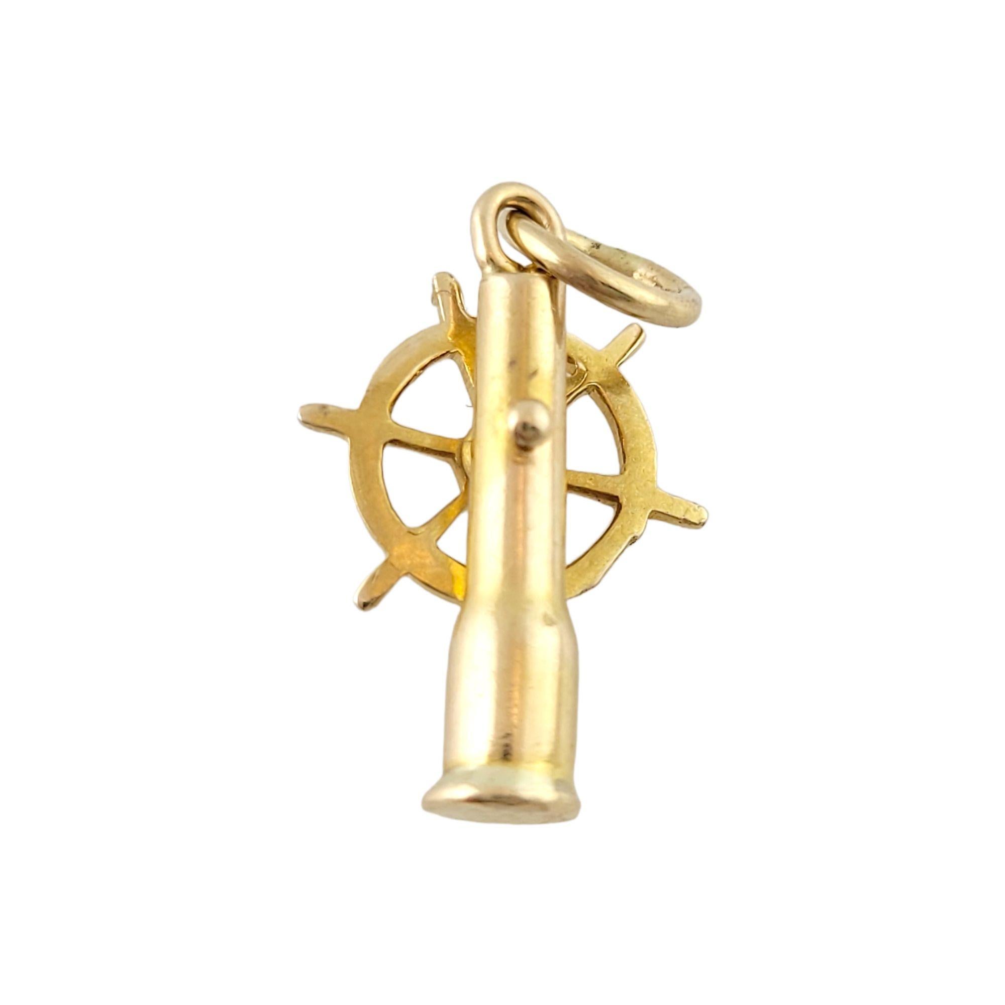 14K Yellow Gold Boat Steering Wheel Charm #13472 In Good Condition In Washington Depot, CT