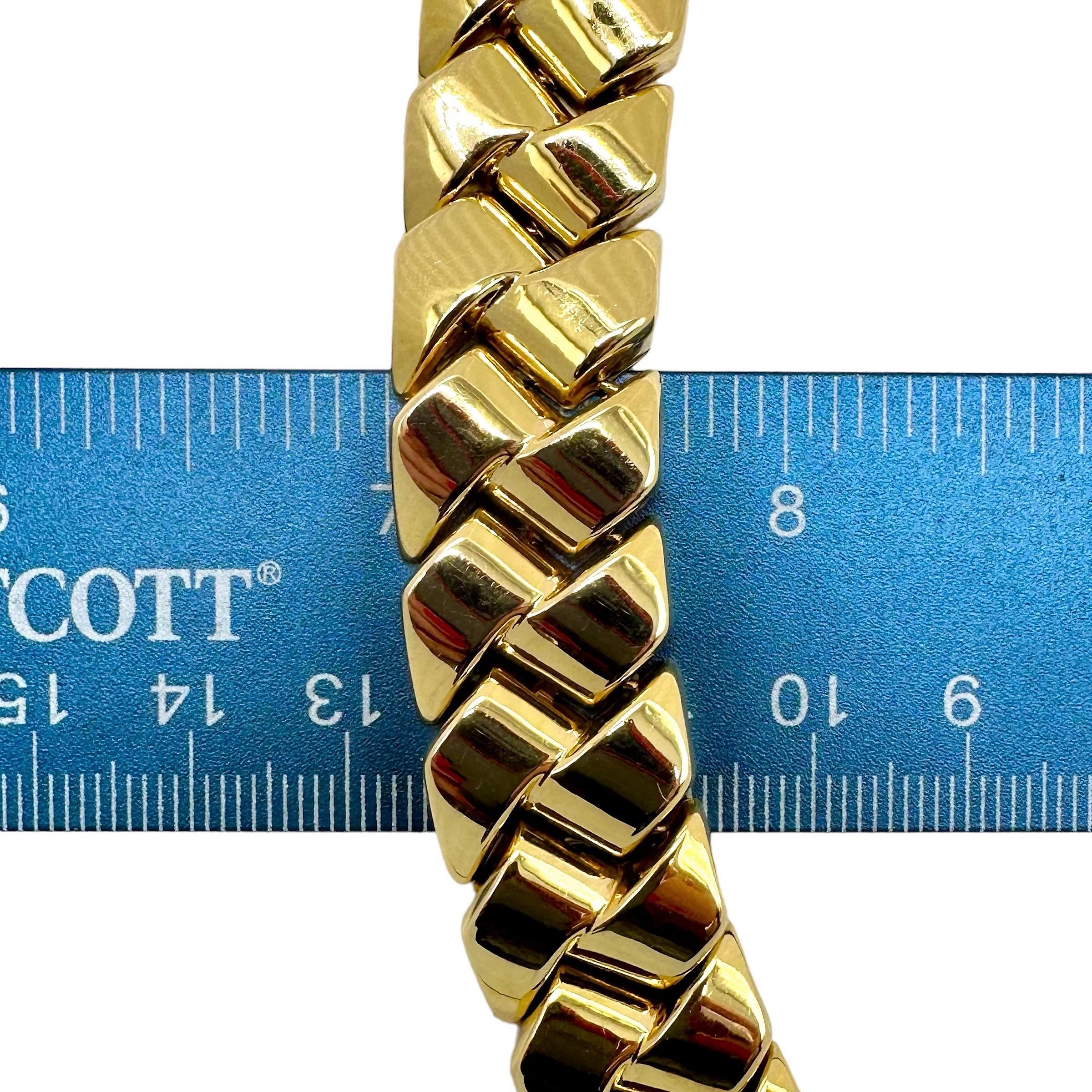 Collier à maillons en or jaune 14 carats tressé italien audacieux d'un peu moins de 3/4 de pouce de large Bon état - En vente à Palm Beach, FL