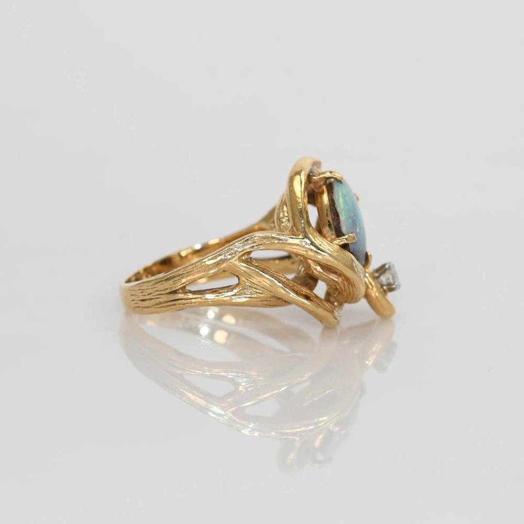 Taille ronde Bague en or jaune 14K avec opale de Boulder et diamant 9.9g en vente