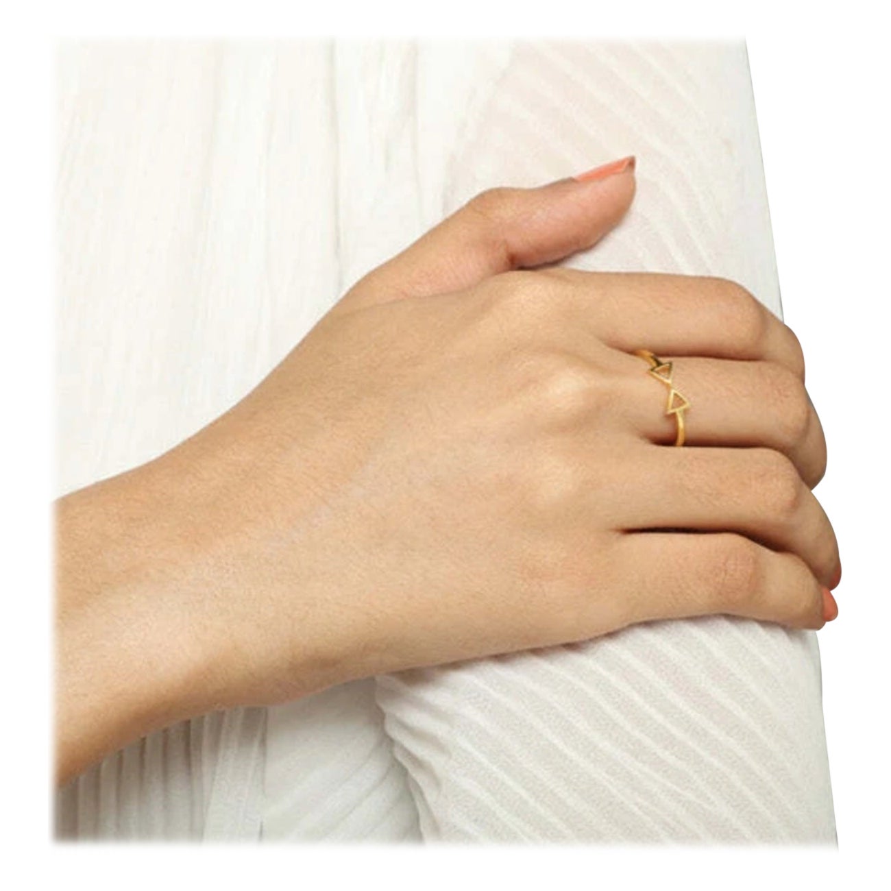14k Gelbgold Fliege Ring Minimalistische Solid Gold Elegant Fliege Ring Geschenk. im Angebot