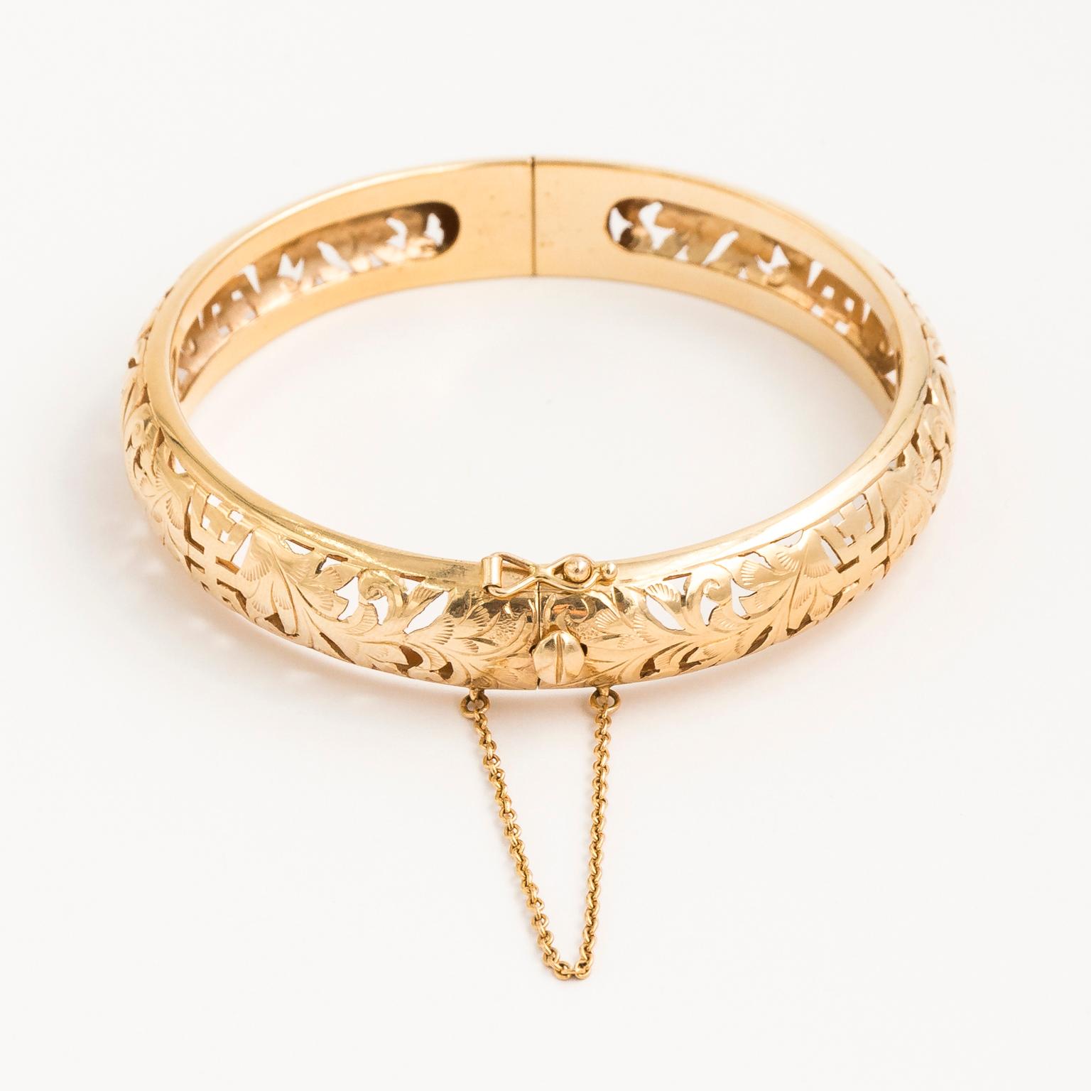 Modern 14 Karat Yellow Gold Bracelet Made by Ming's of Honolulu