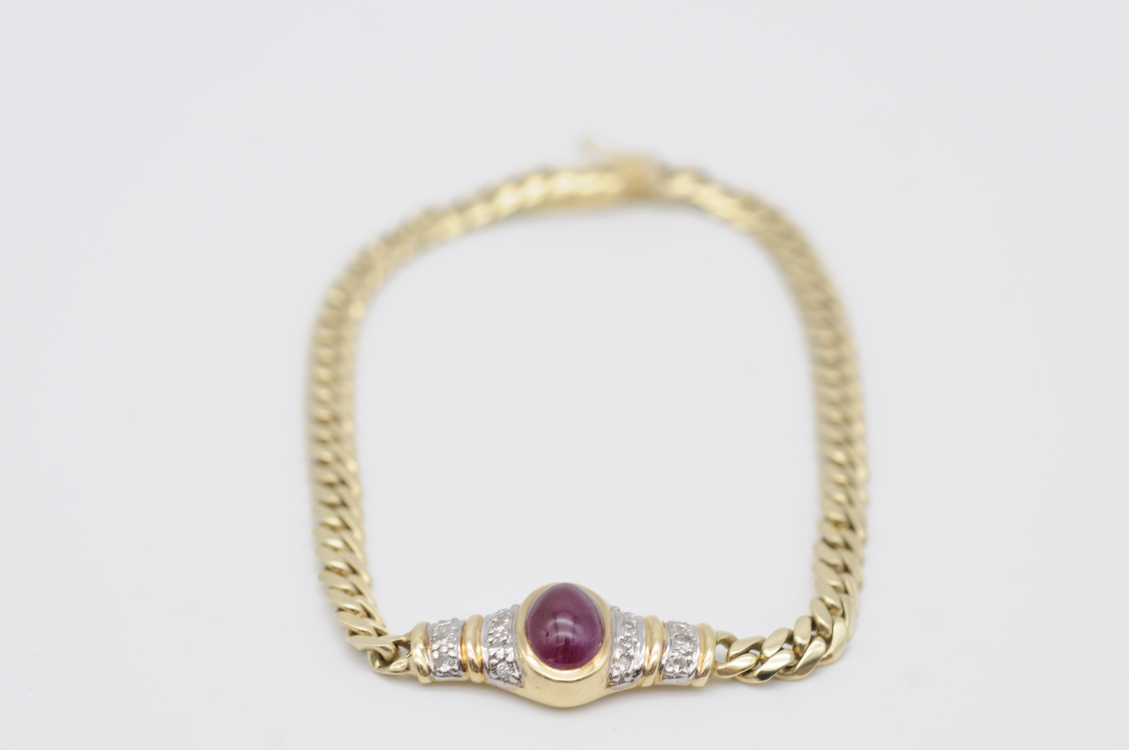 Bracelet en or jaune 14 carats avec cabochon rouge et diamants en vente 1
